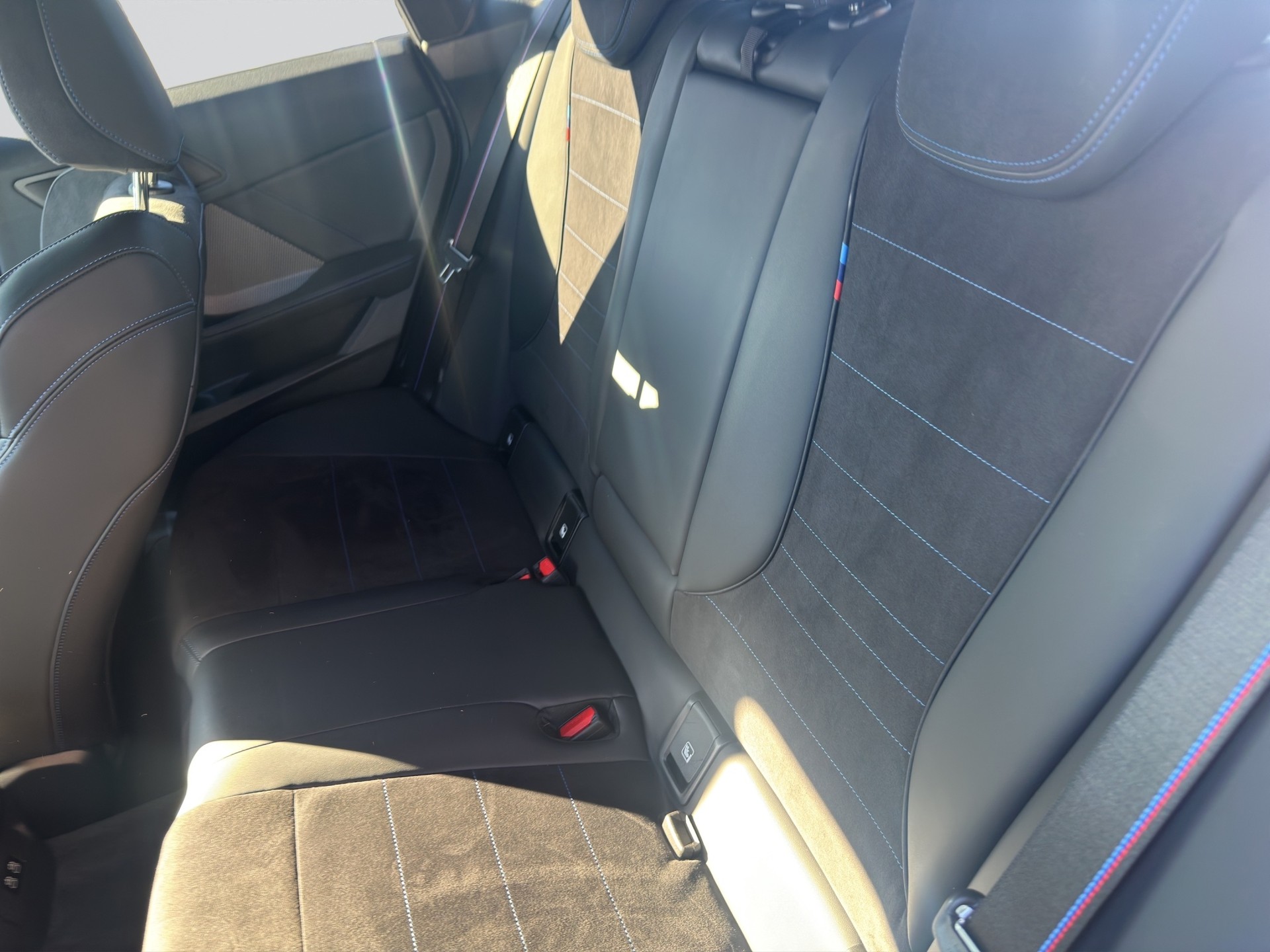 BMW 220 Gran Coupé 48V M Sport Pro Shadow Line Steptronic-image-7