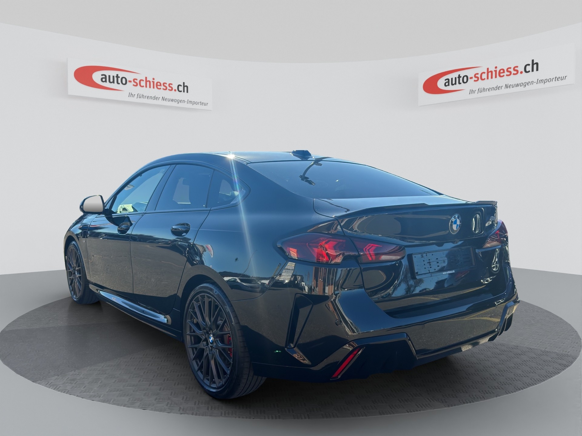 BMW 220 Gran Coupé 48V M Sport Pro Shadow Line Steptronic-image-2