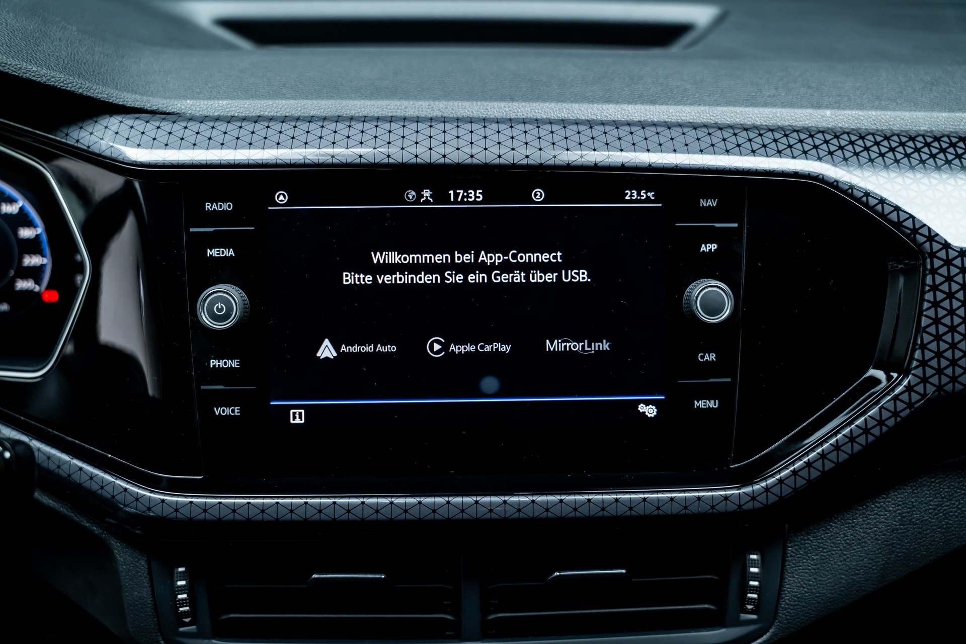 VW T-Cross 1.0 TSI 110 Style DSG / Rückfahr-Kamera / Virtual Cockpit / Sitzheizung-image-26