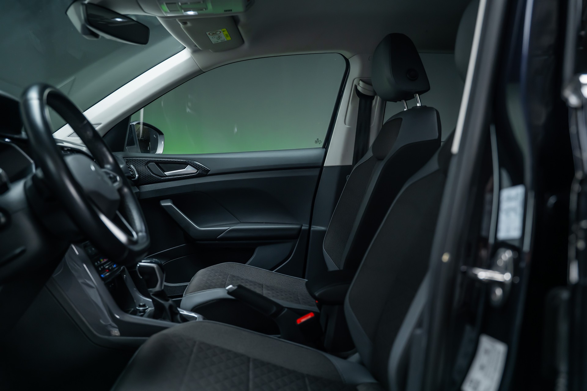 VW T-Cross 1.0 TSI 110 Style DSG / Rückfahr-Kamera / Virtual Cockpit / Sitzheizung-image-8