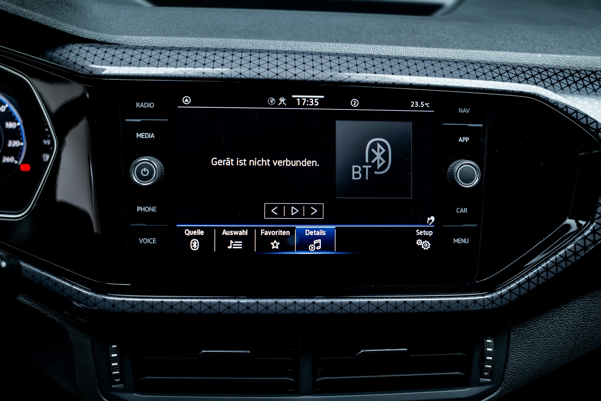VW T-Cross 1.0 TSI 110 Style DSG / Rückfahr-Kamera / Virtual Cockpit / Sitzheizung-image-29