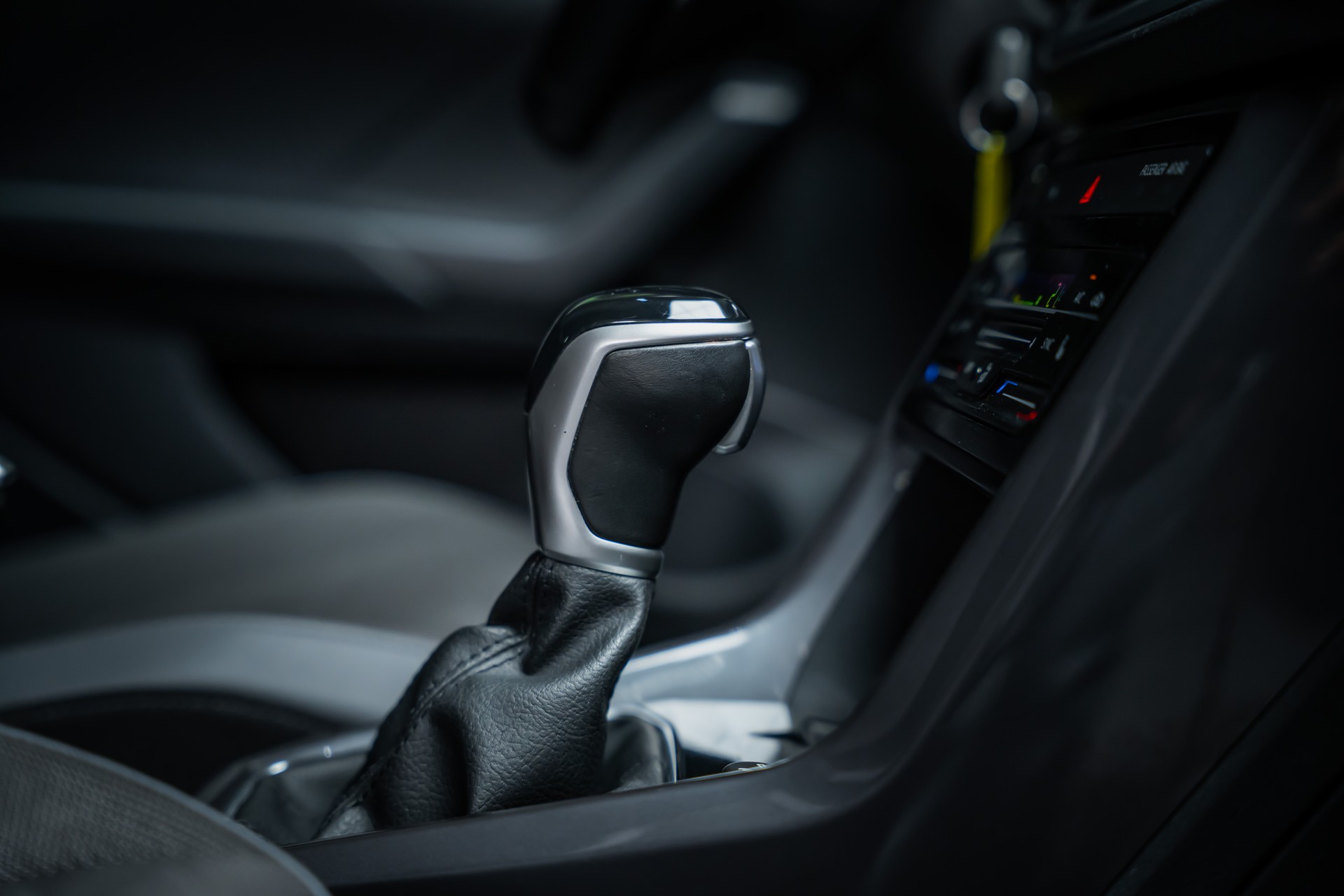 VW T-Cross 1.0 TSI 110 Style DSG / Rückfahr-Kamera / Virtual Cockpit / Sitzheizung-image-17