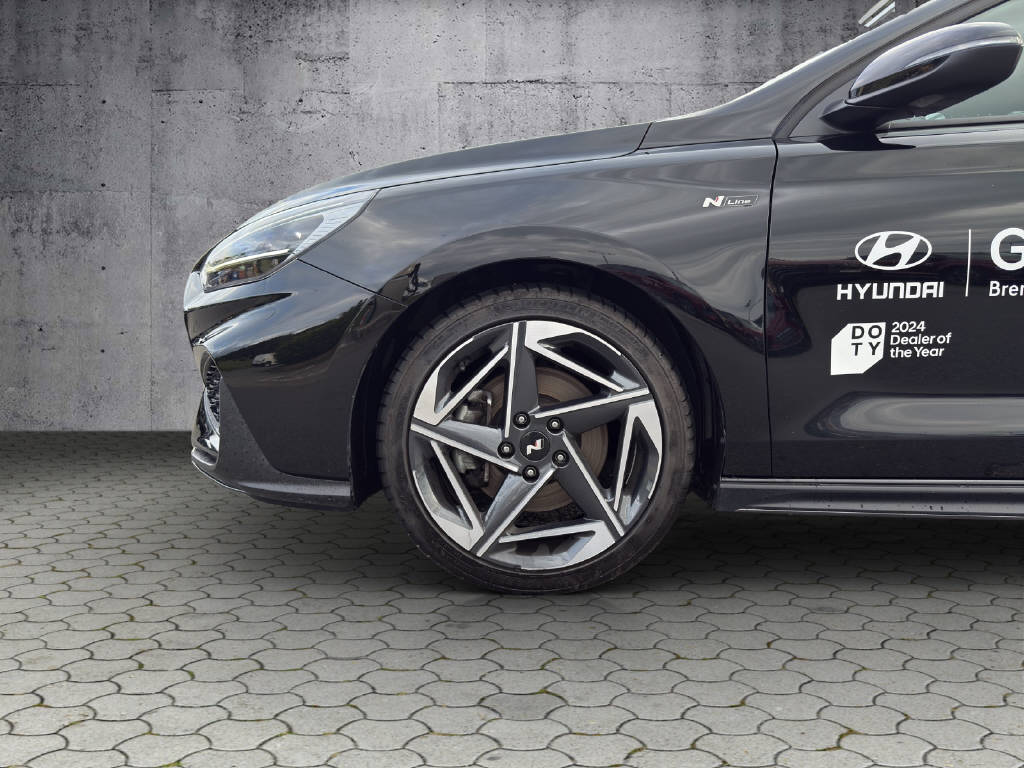 HYUNDAI i30 Wagon 1.5 T-GDi N-Line-image-11