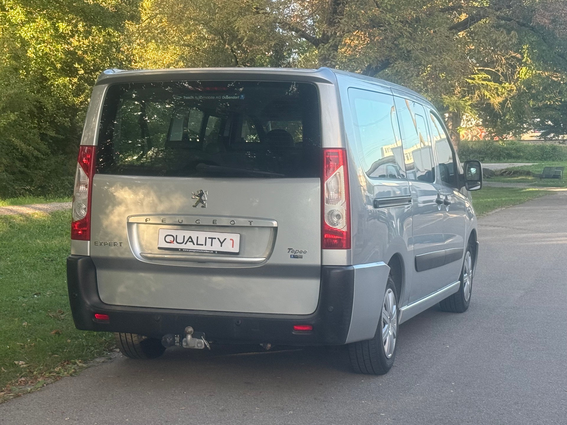 PEUGEOT Expert Tepee 2.0 HDi Confort L2-image-5