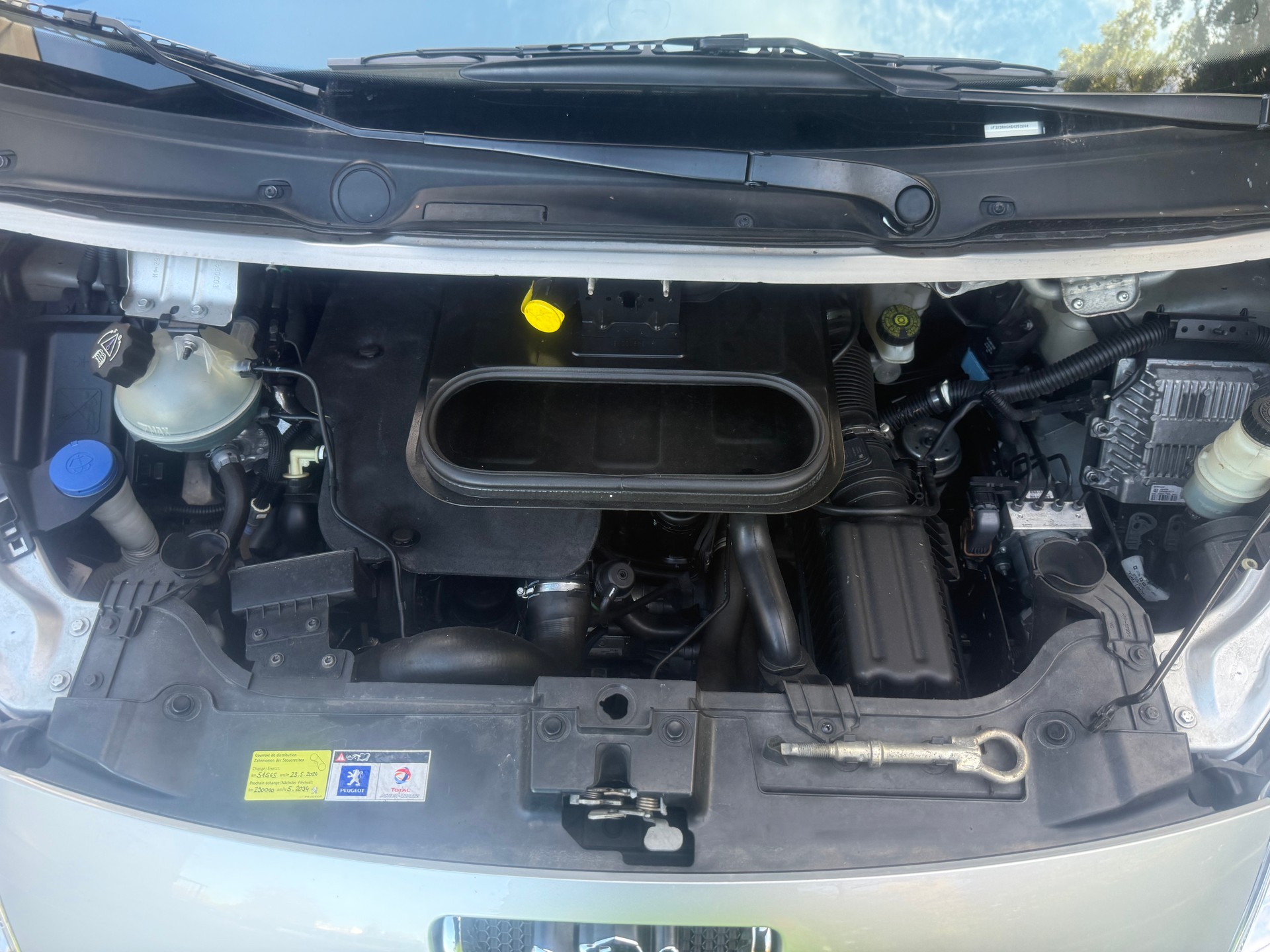 PEUGEOT Expert Tepee 2.0 HDi Confort L2-image-10