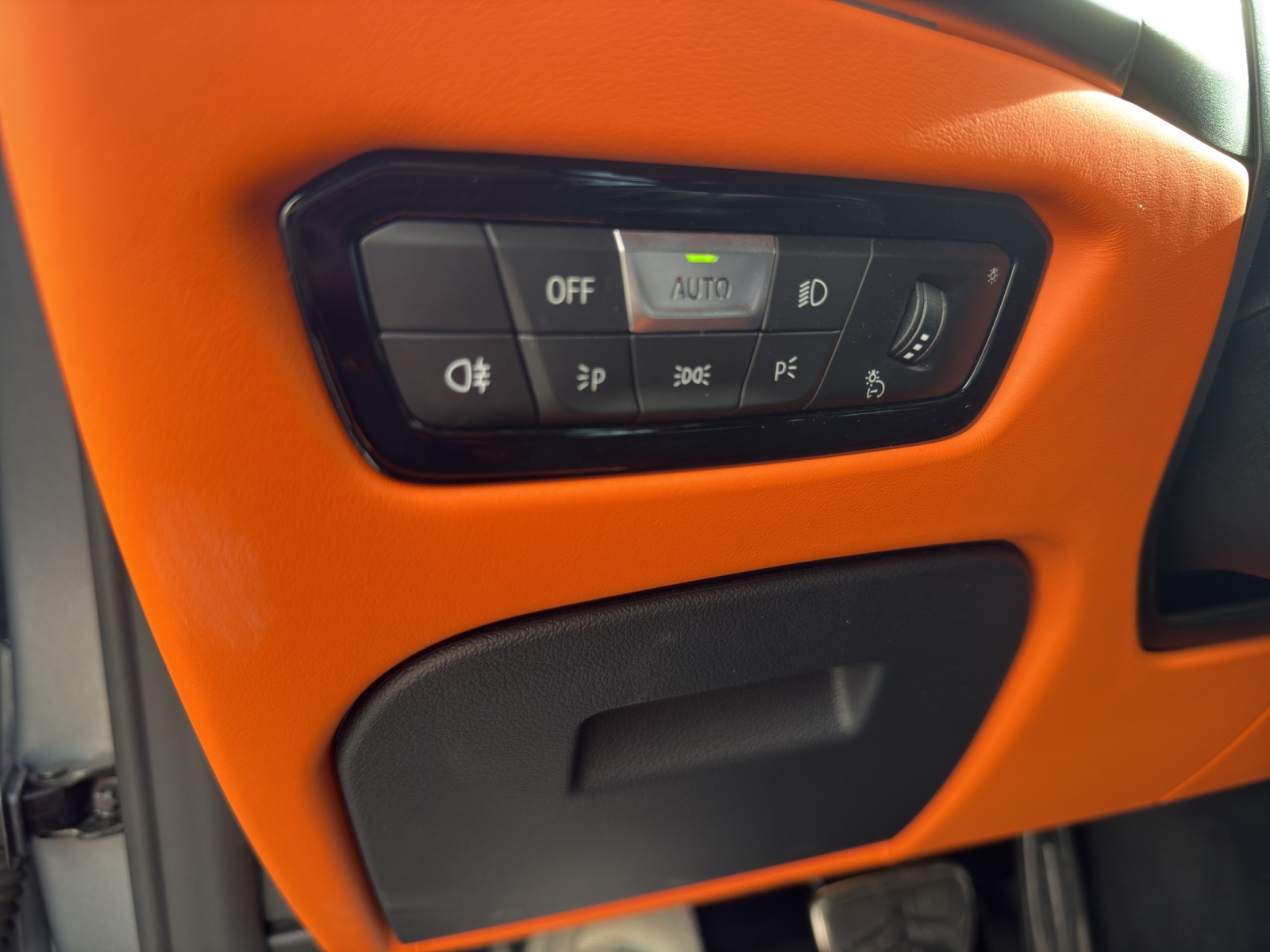 BMW M4 Competition xDrive Cabrio M CARBON SCHALENSITZE-image-14