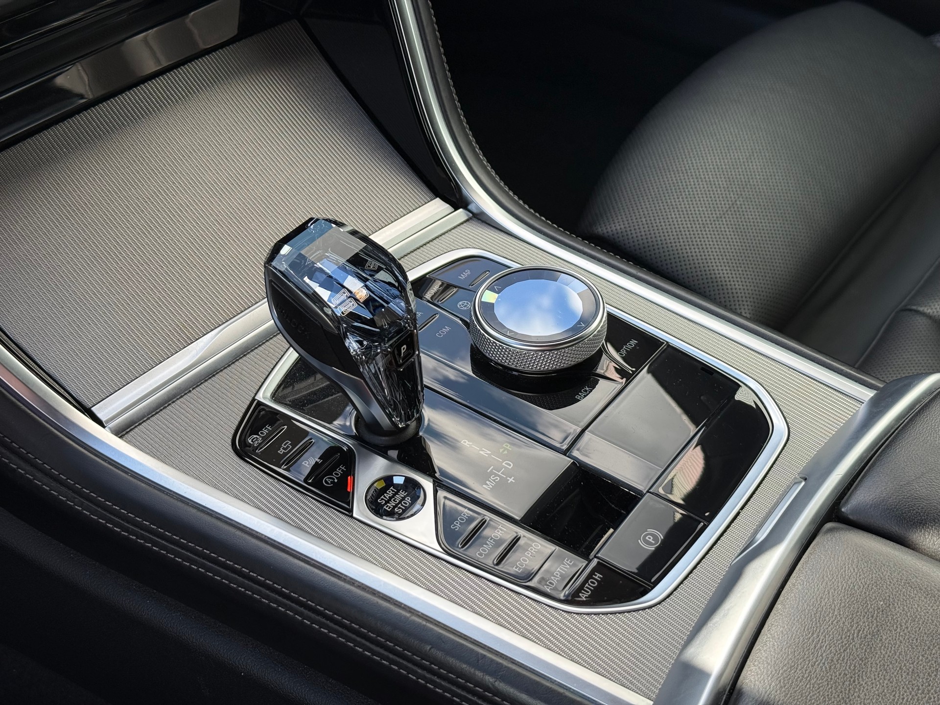 BMW 840d xDrive Steptronic-image-6