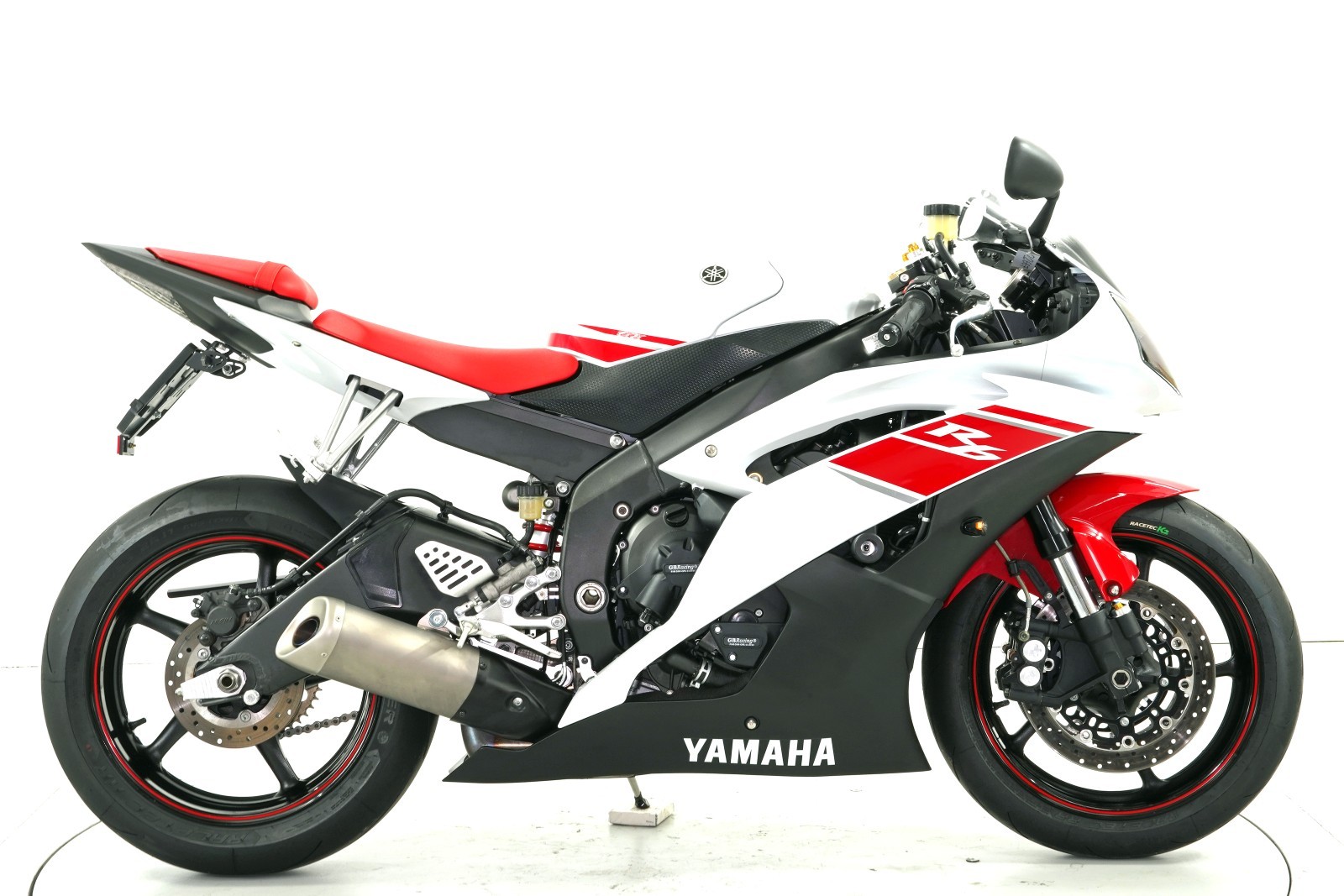 YAMAHA YZF-R6-showroom-element-3