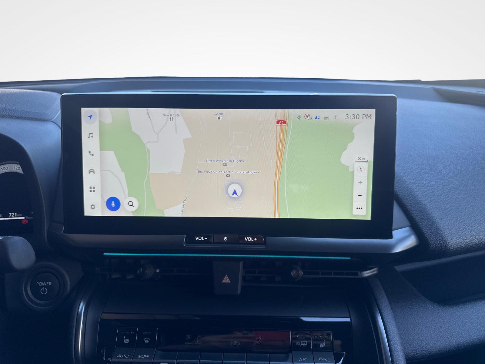 TOYOTA C-HR 2.0 PHEV GR Sport-image-13