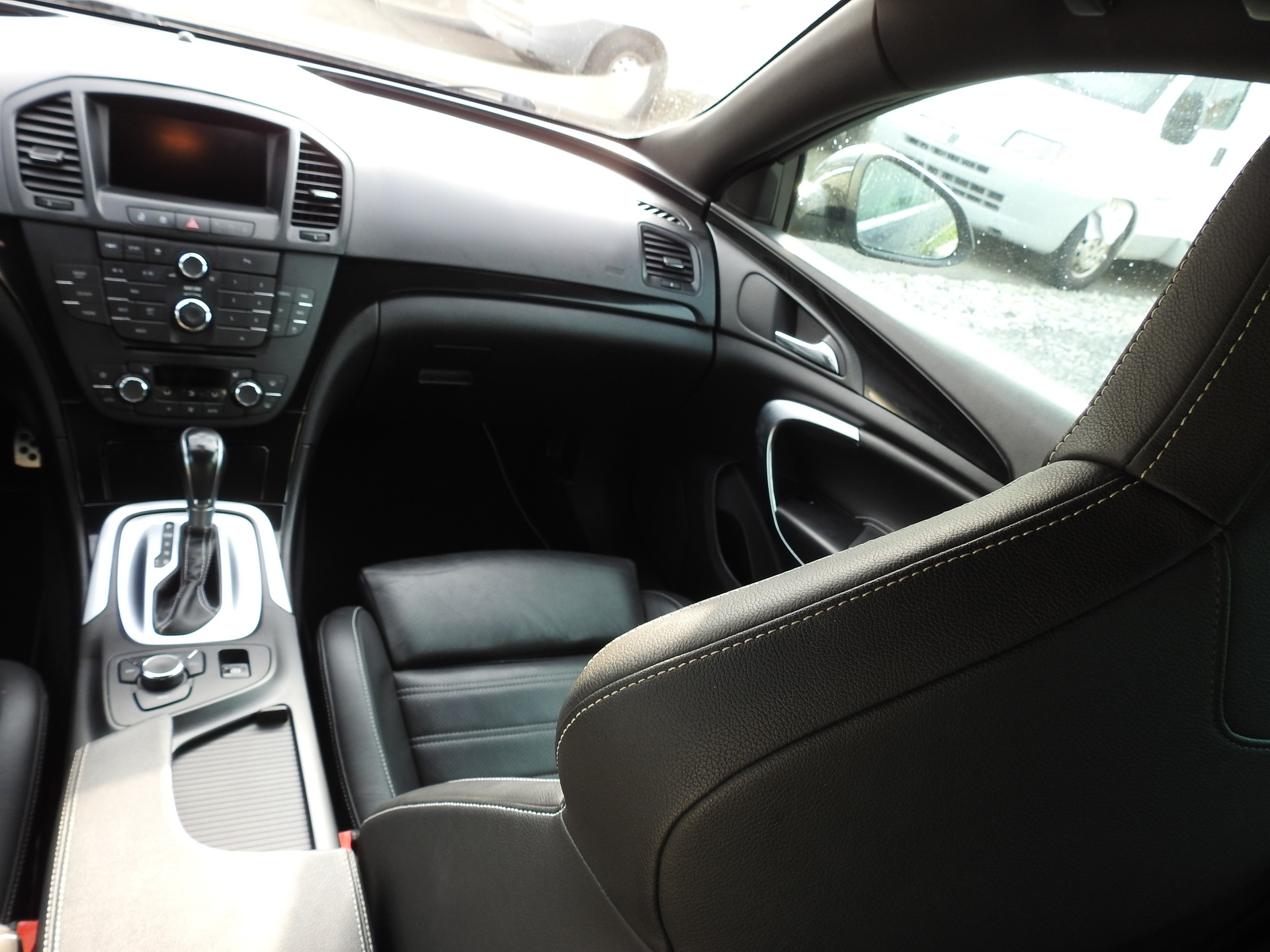 OPEL Insignia Sports Tourer 2.8 Turbo OPC 4WD Automatic-image-18