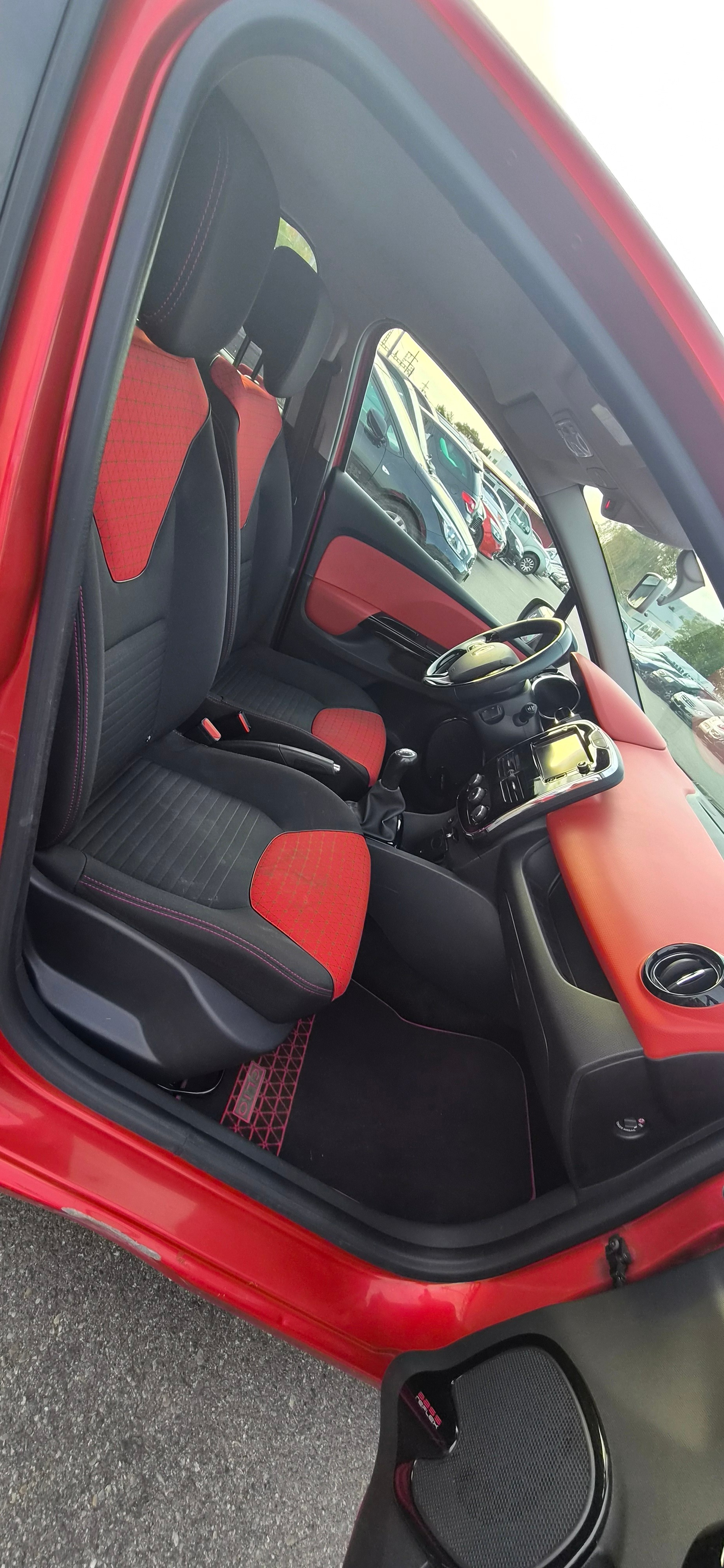 RENAULT Clio 0.9 12V Expression-image-13