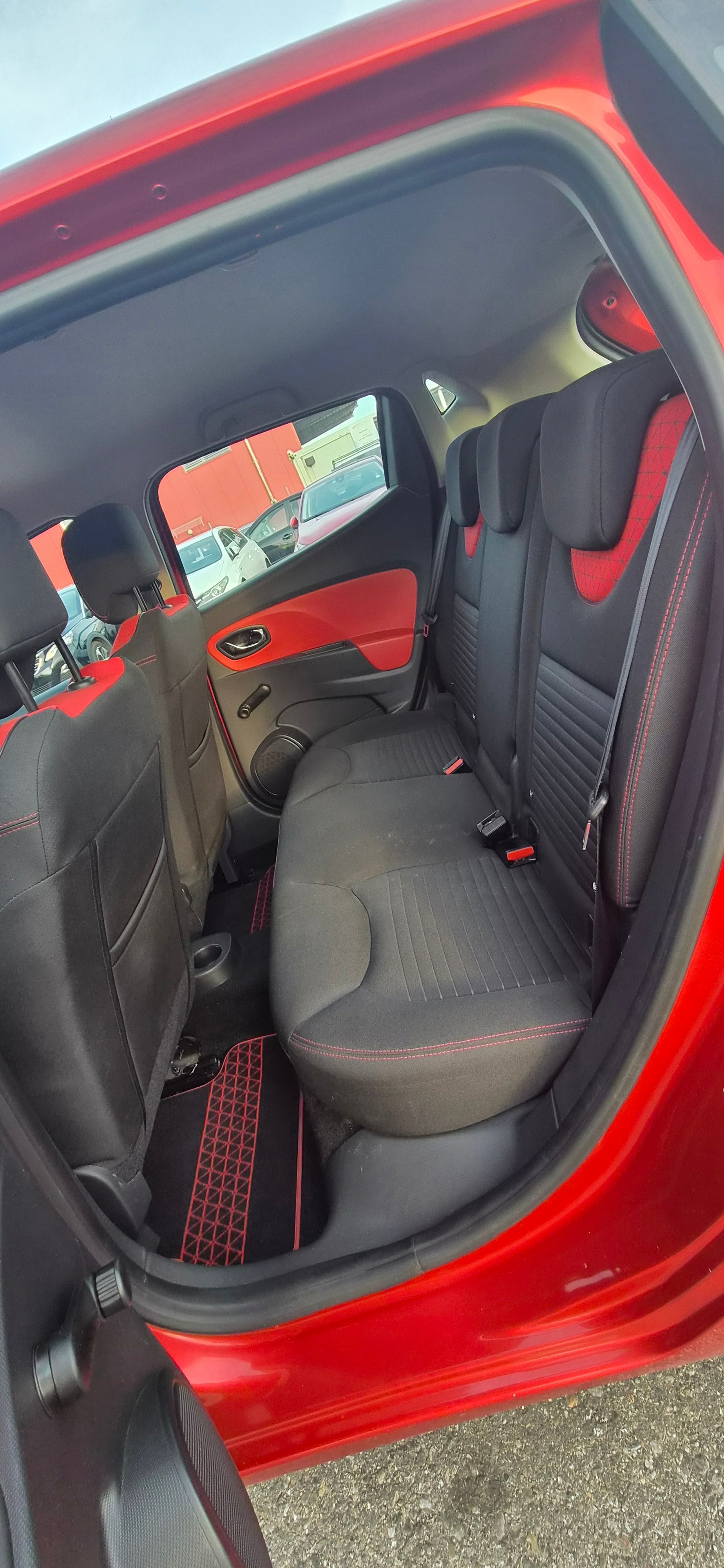 RENAULT Clio 0.9 12V Expression-image-11