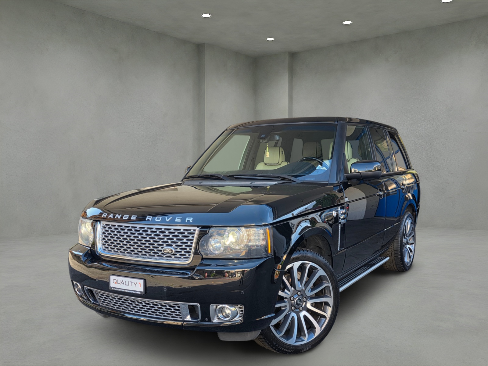 LAND ROVER Range Rover 4.4 TDV8 Vogue Automatic-image-0