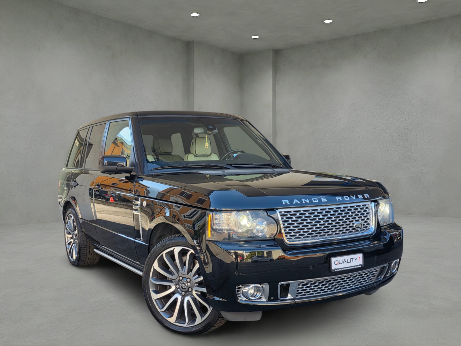 LAND ROVER Range Rover 4.4 TDV8 Vogue Automatic-image-6