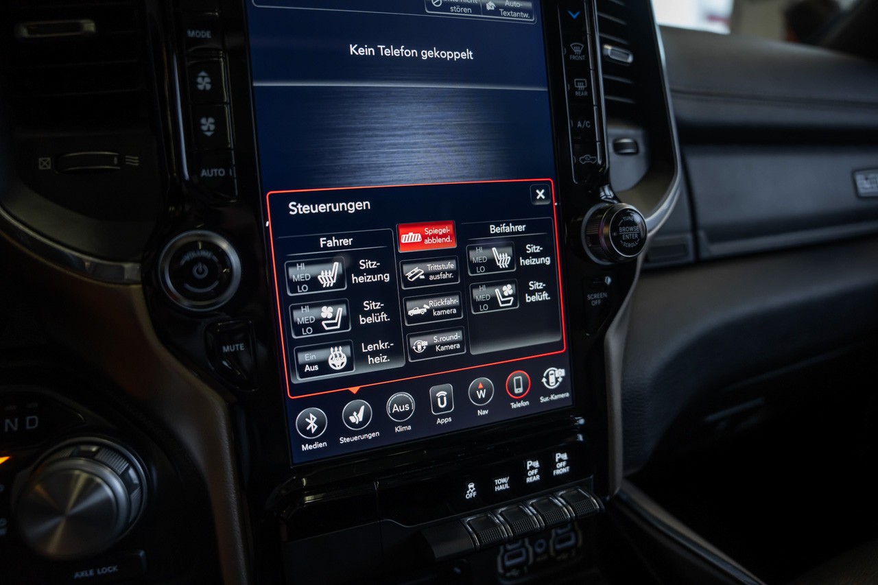 DODGE RAM 1500 5.7 V8 Hemi Laramie-image-25