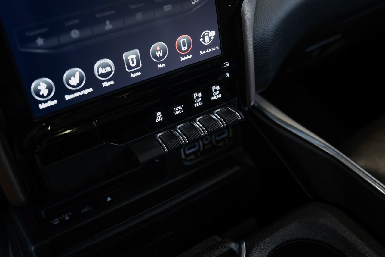 DODGE RAM 1500 5.7 V8 Hemi Laramie-image-26