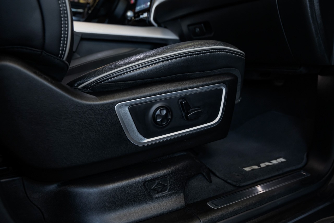 DODGE RAM 1500 5.7 V8 Hemi Laramie-image-29