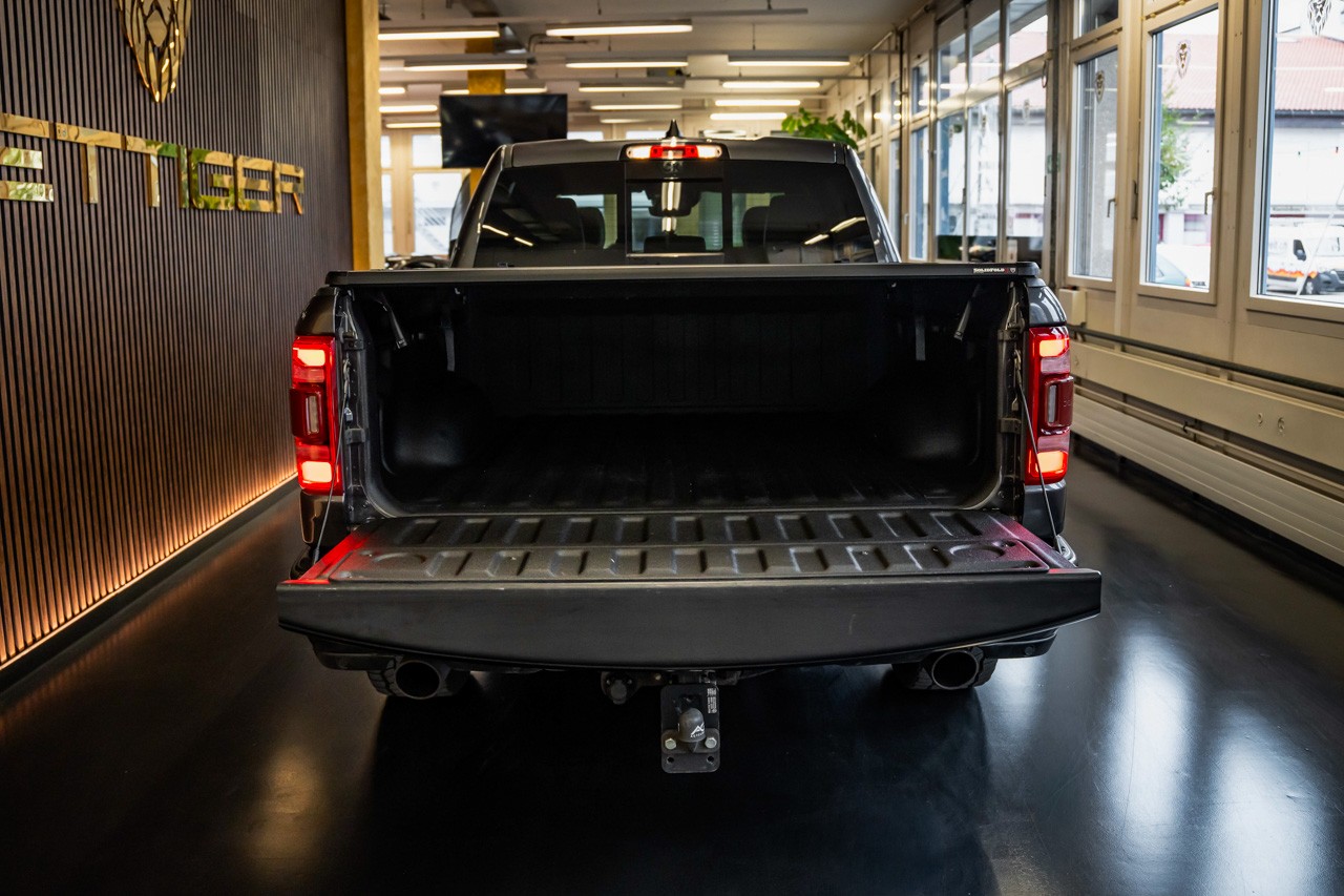 DODGE RAM 1500 5.7 V8 Hemi Laramie-image-6