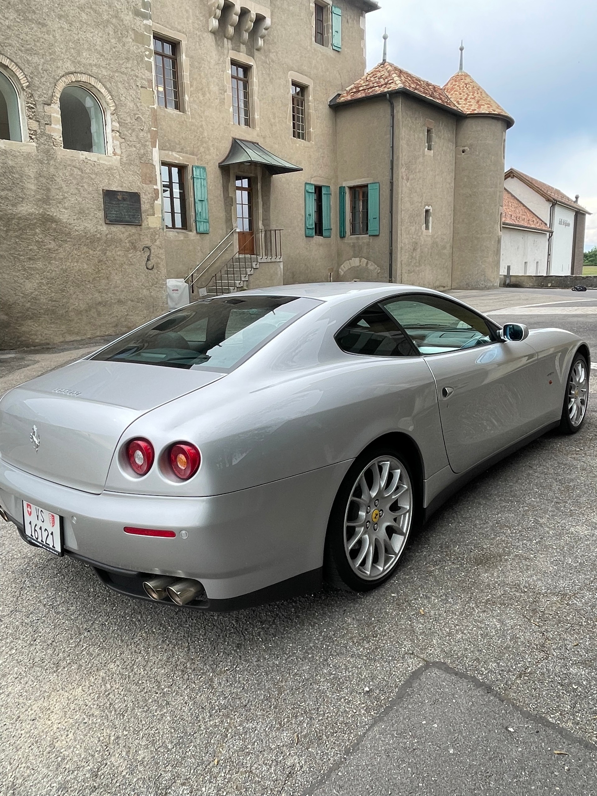 FERRARI 612 Scaglietti-image-3