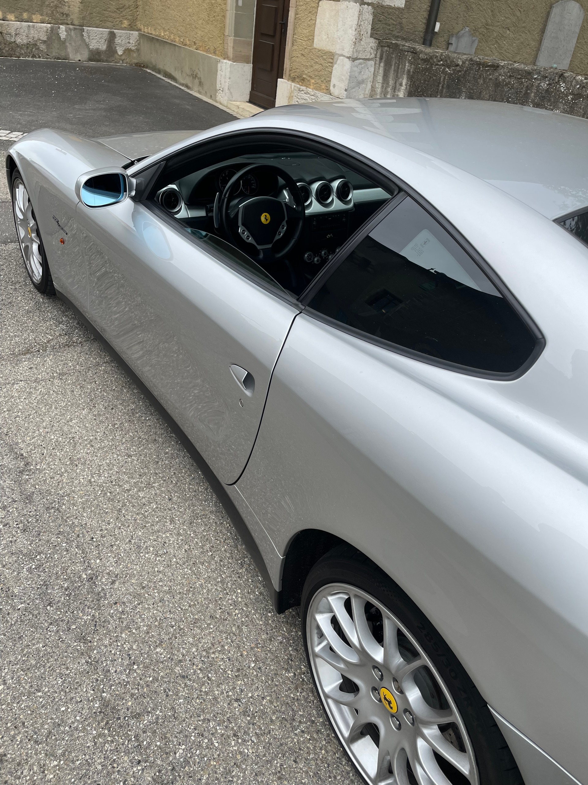 FERRARI 612 Scaglietti-image-4