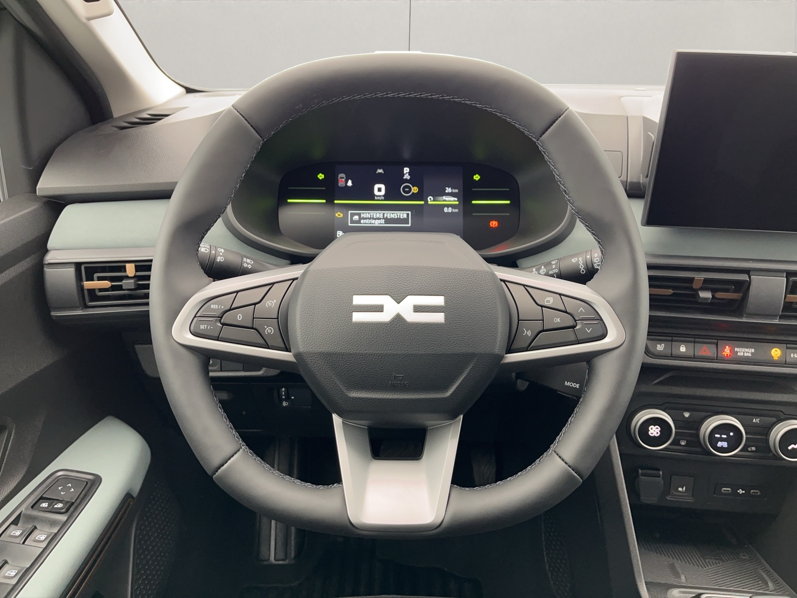 DACIA Duster 1.8 Hybrid Journey-image-9