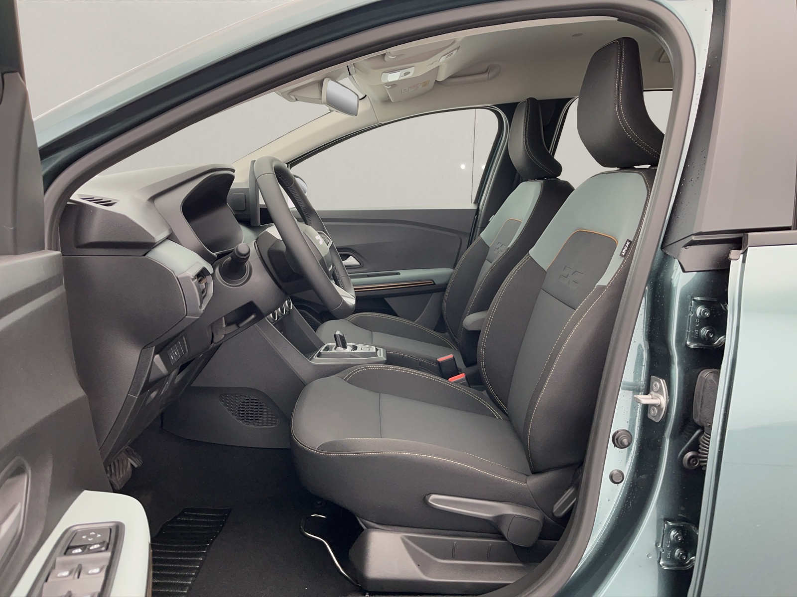DACIA Duster 1.8 Hybrid Journey-image-7