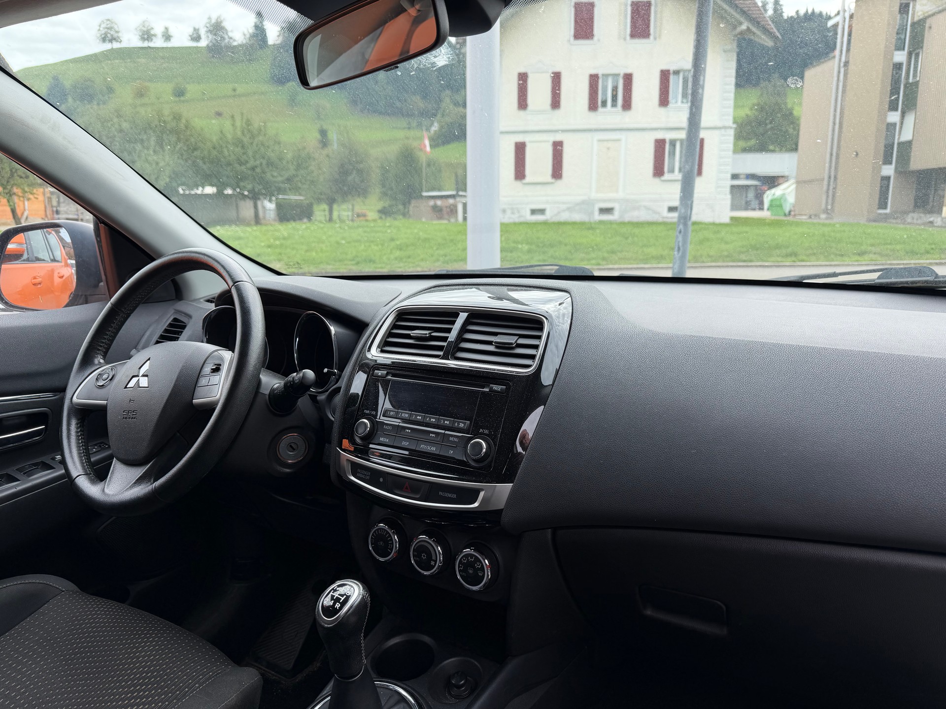 MITSUBISHI ASX 1.6 Inform 2WD-image-10