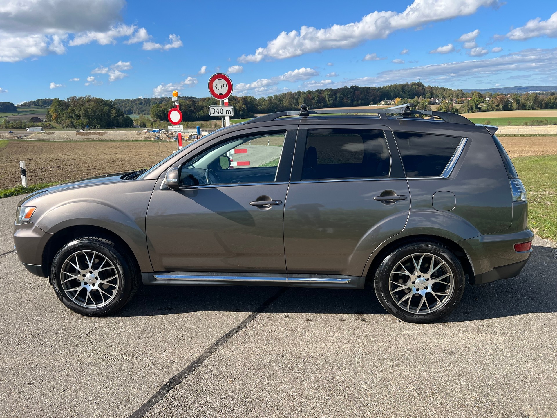 MITSUBISHI Outlander 2.2 DID Invite 4WD TC-SST-image-7