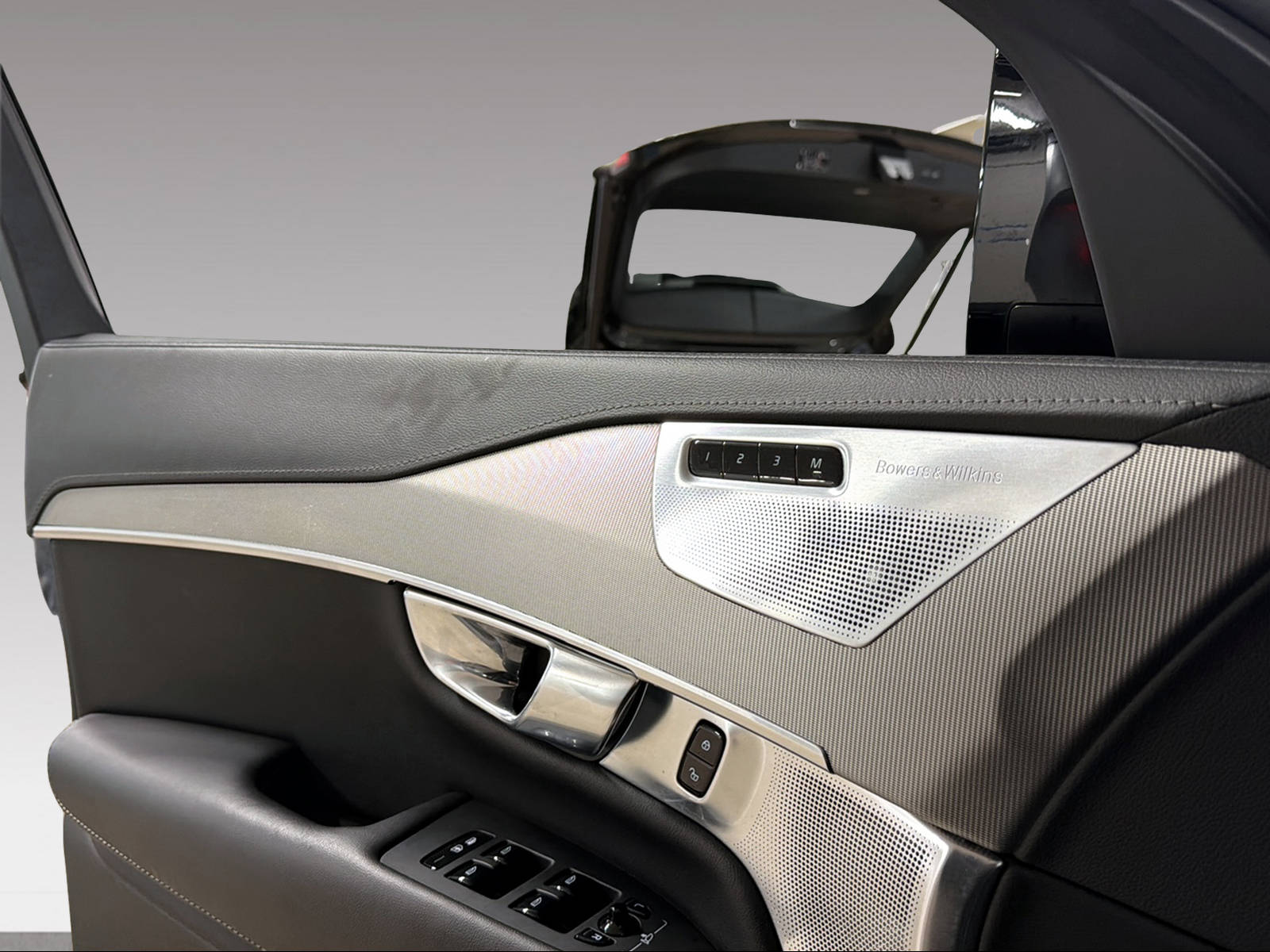 VOLVO XC90 2.0 T8 TE R-Design 7P. eAWD-image-16