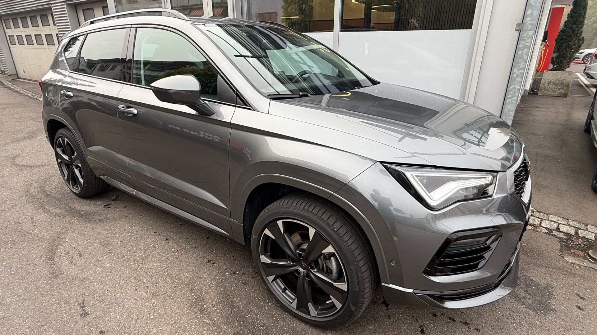 CUPRA Ateca 2.0 TSI 4Drive *** ANHÄNGERKUPPLUNG & 5 JAHRE CUPRA WERKSGARANTIE ***-image-2