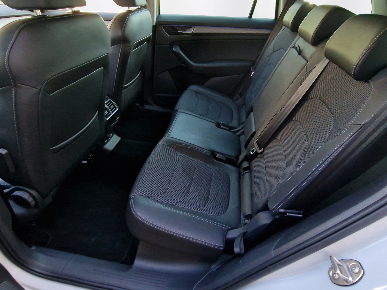 SKODA Kodiaq 2.0 TDI CR Style 4x4 DSG-image-10