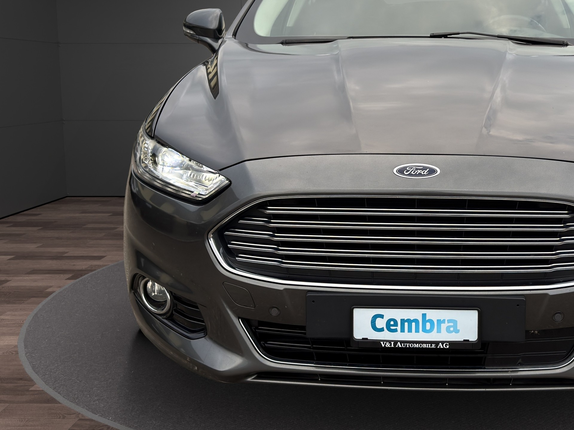 FORD Mondeo 2.0 TDCi Titanium AWD PowerShift-image-8