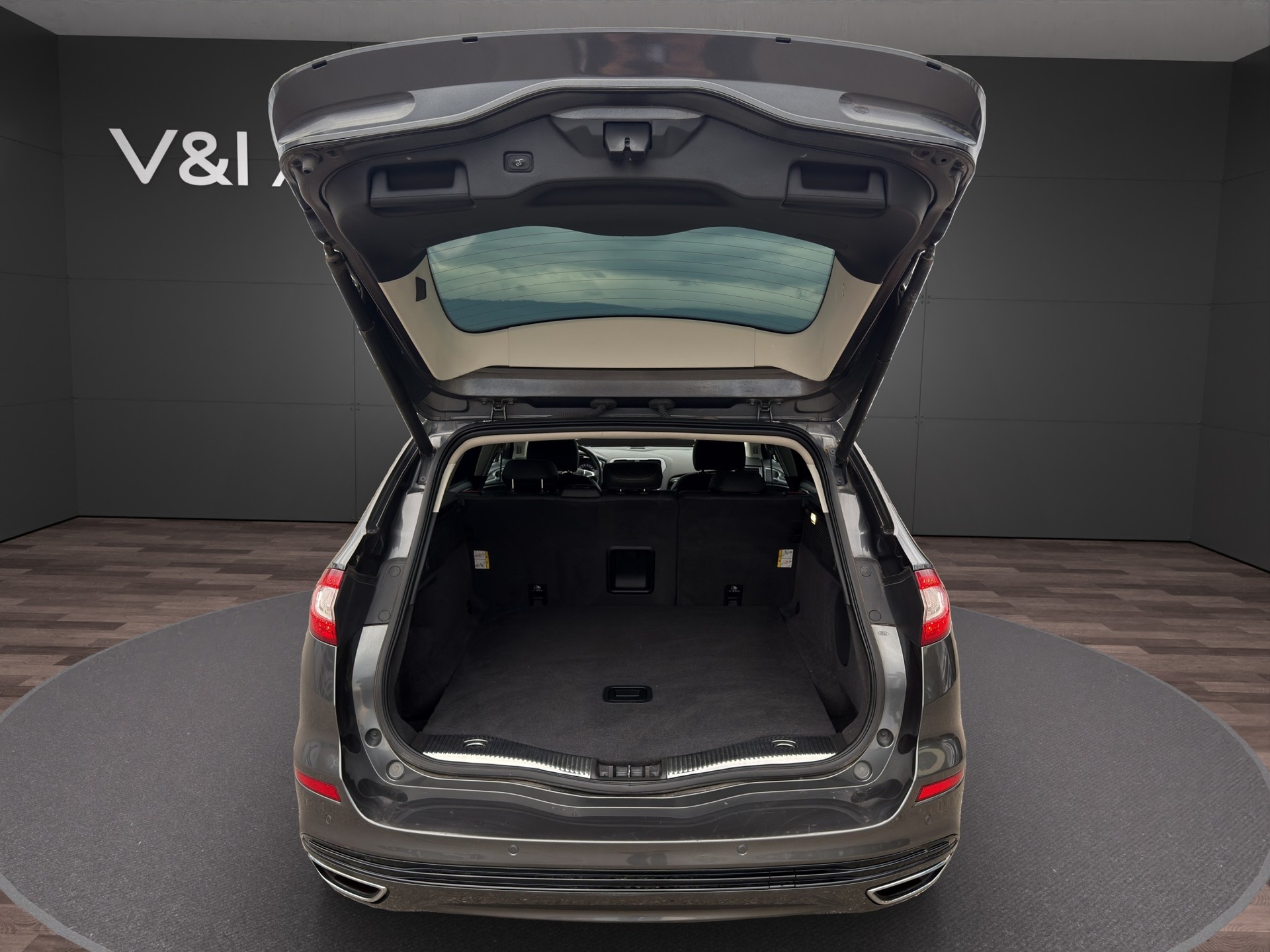 FORD Mondeo 2.0 TDCi Titanium AWD PowerShift-image-23