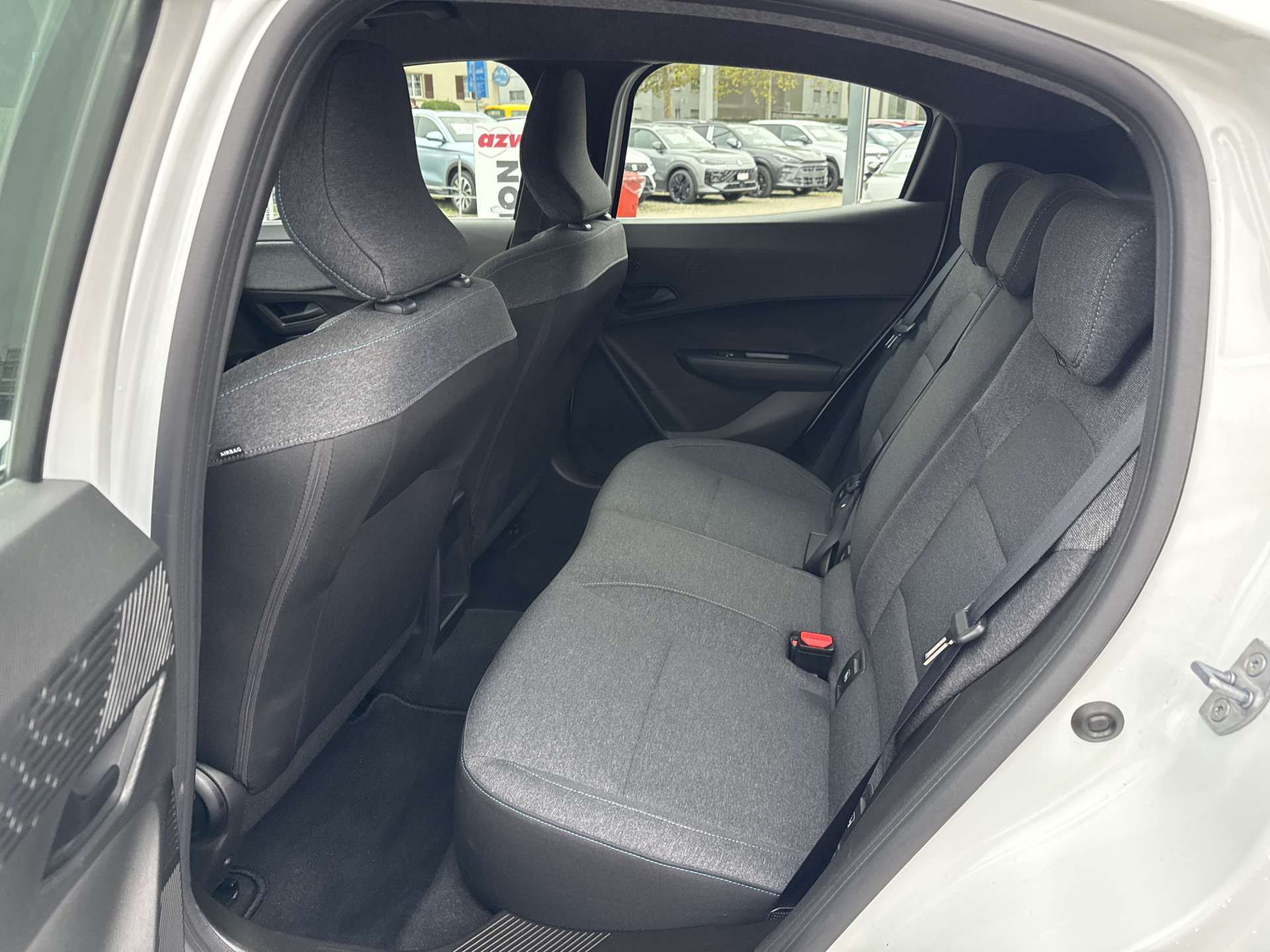 RENAULT Clio 1.2 TCe Evolution NEUES MODELL EDC-Automat-image-6