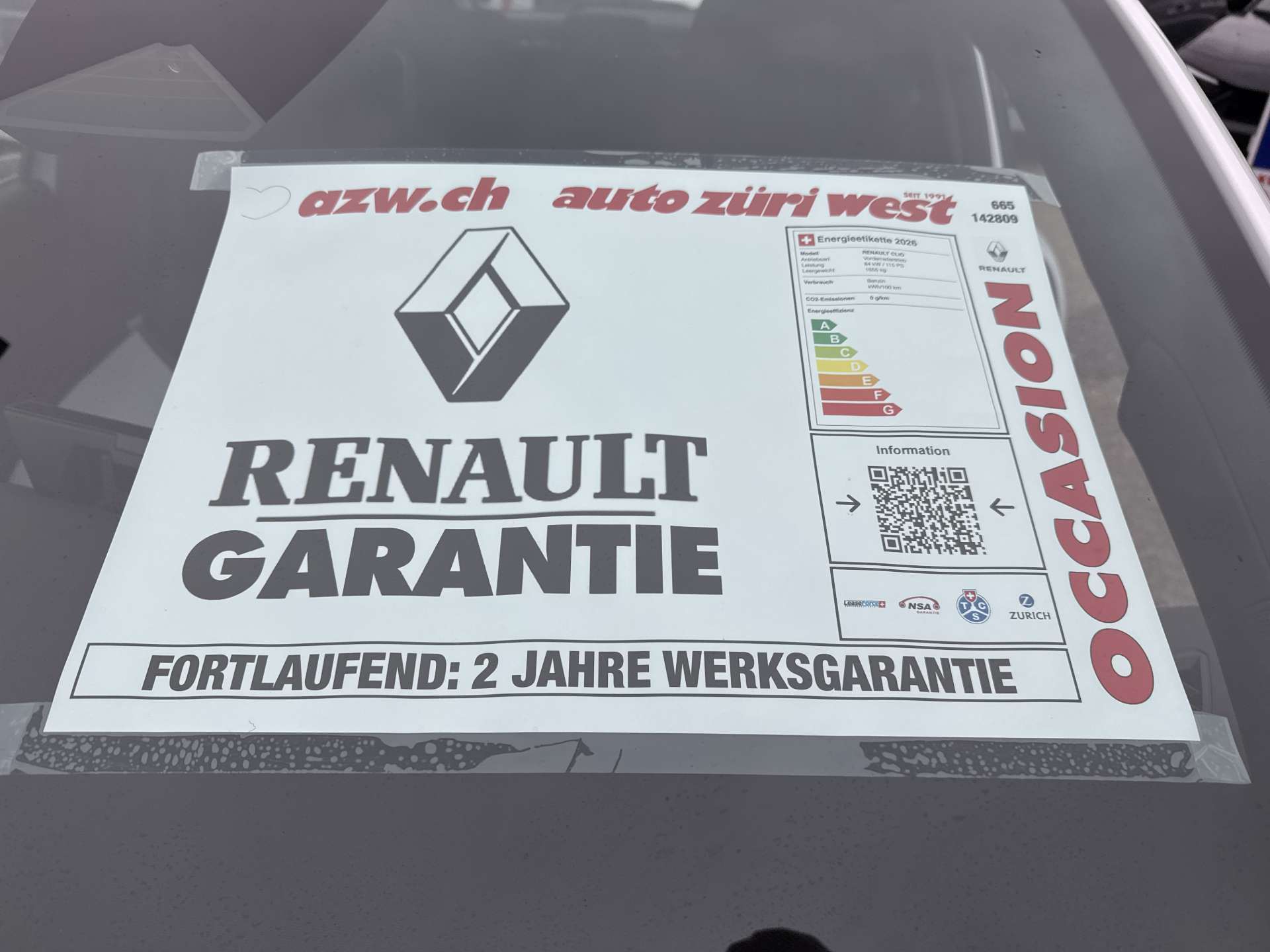 RENAULT Clio 1.2 TCe Evolution NEUES MODELL EDC-Automat-showroom-element-3