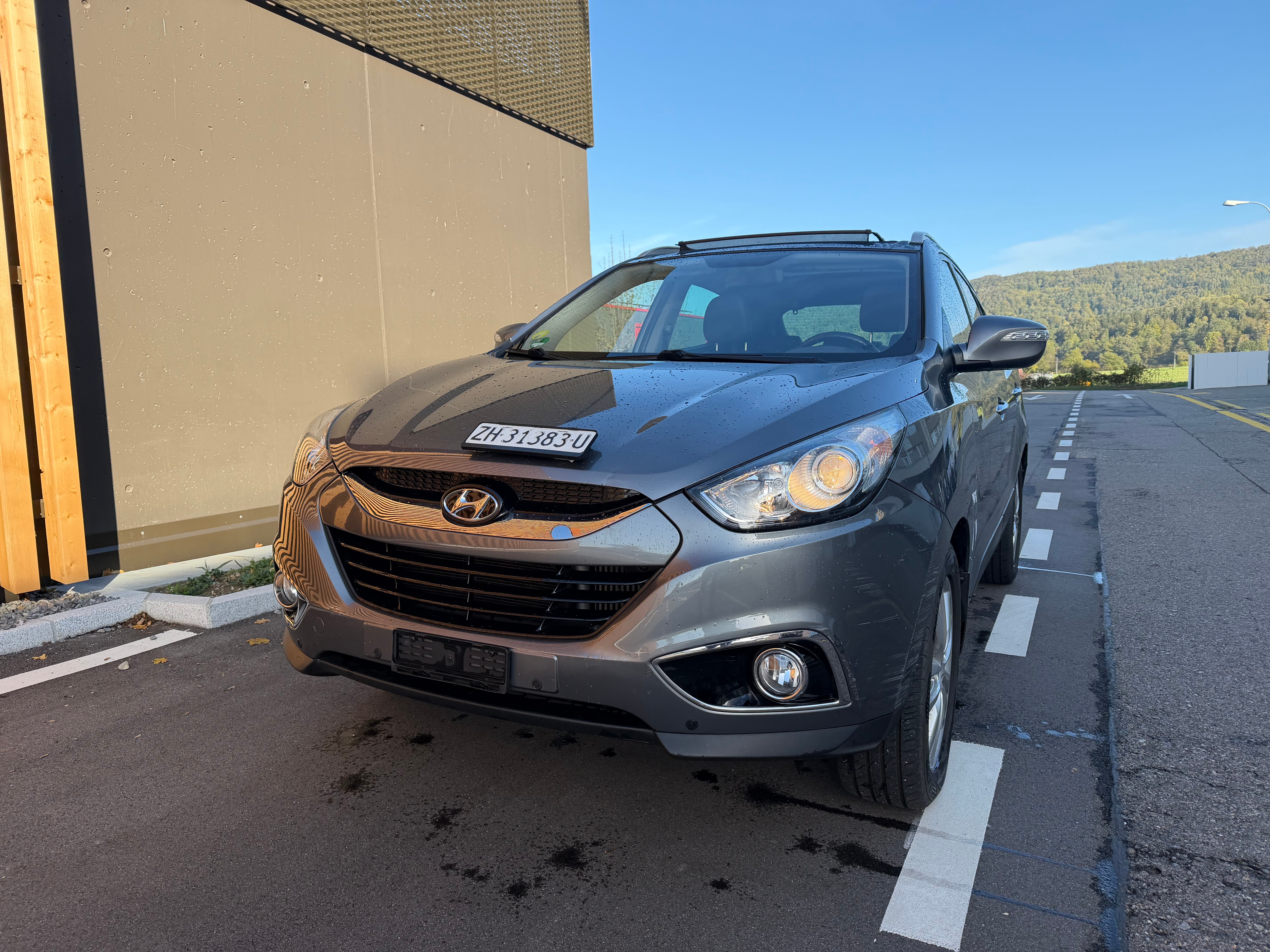 Car photo