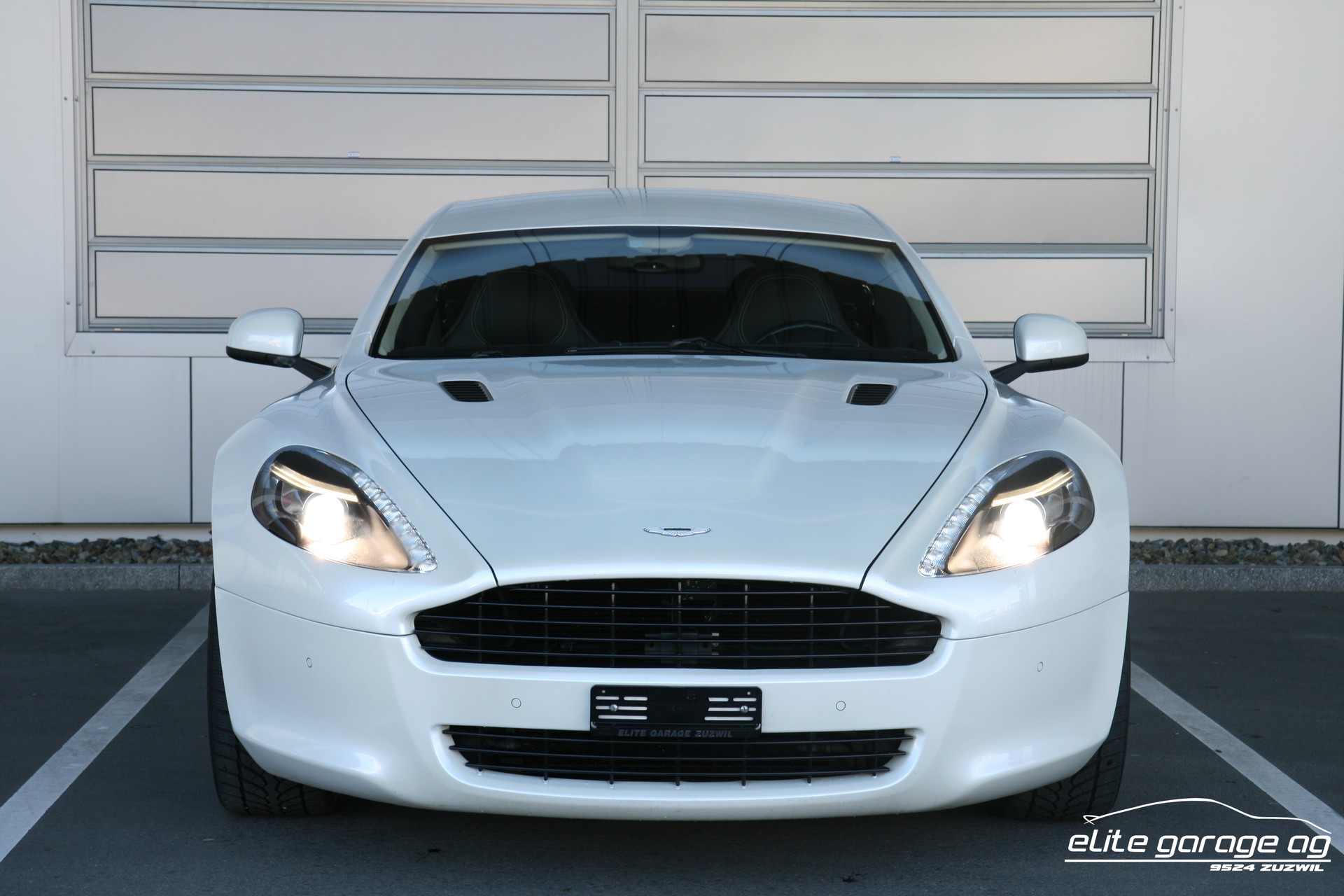 ASTON MARTIN Rapide 5.9 V12 Touchtronic 2-image-7