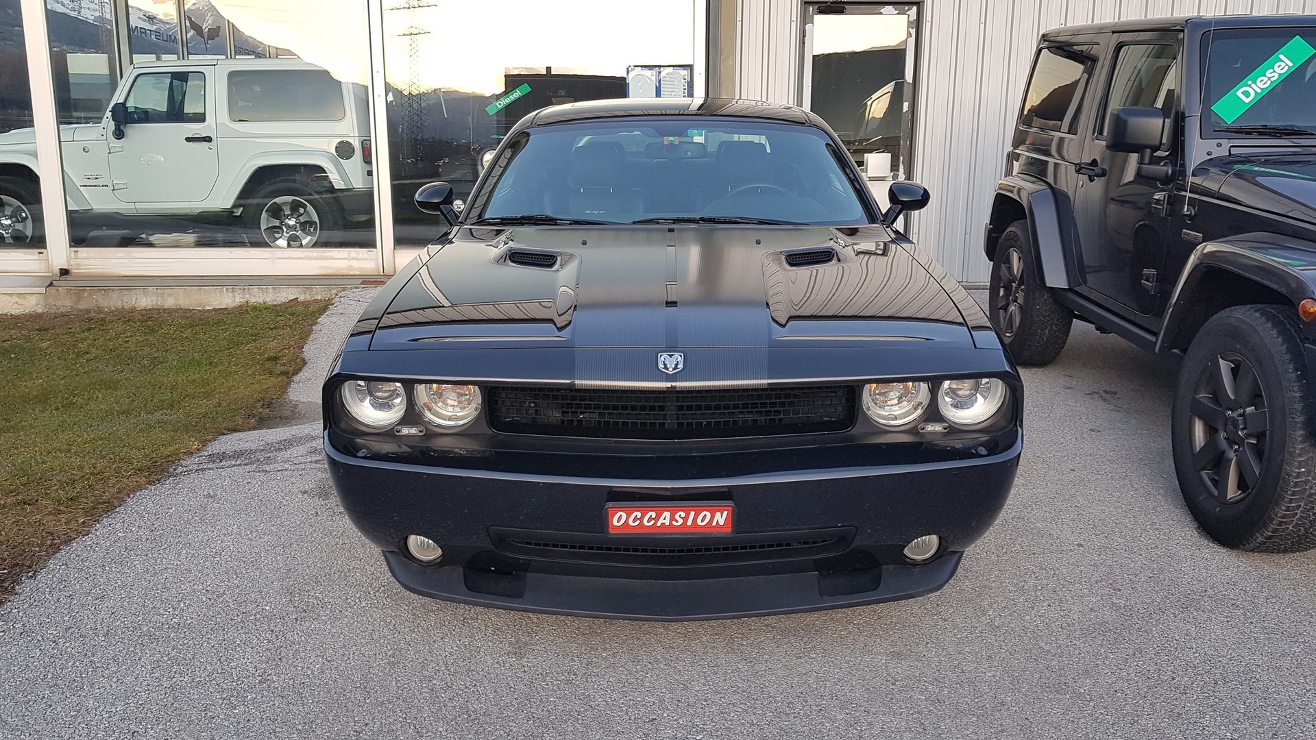 DODGE Challenger SRT8 First Edition-image-1
