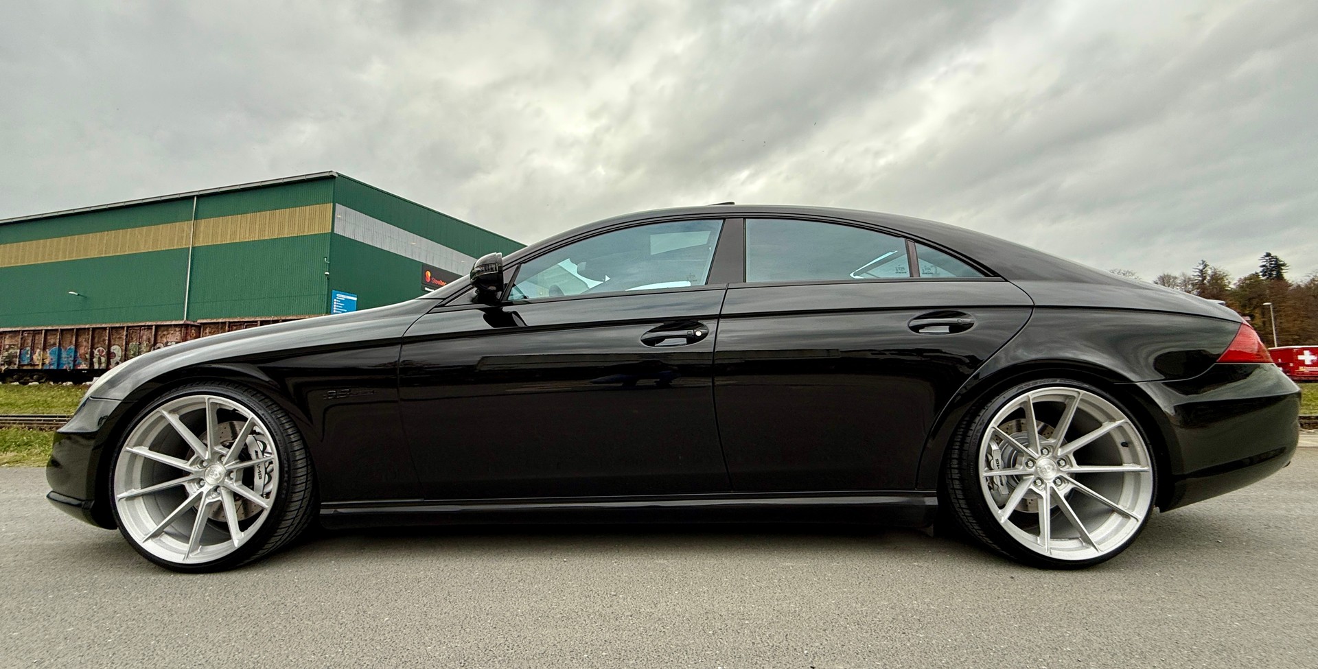 MERCEDES-BENZ CLS 63 AMG 7G-Tronic-image-2
