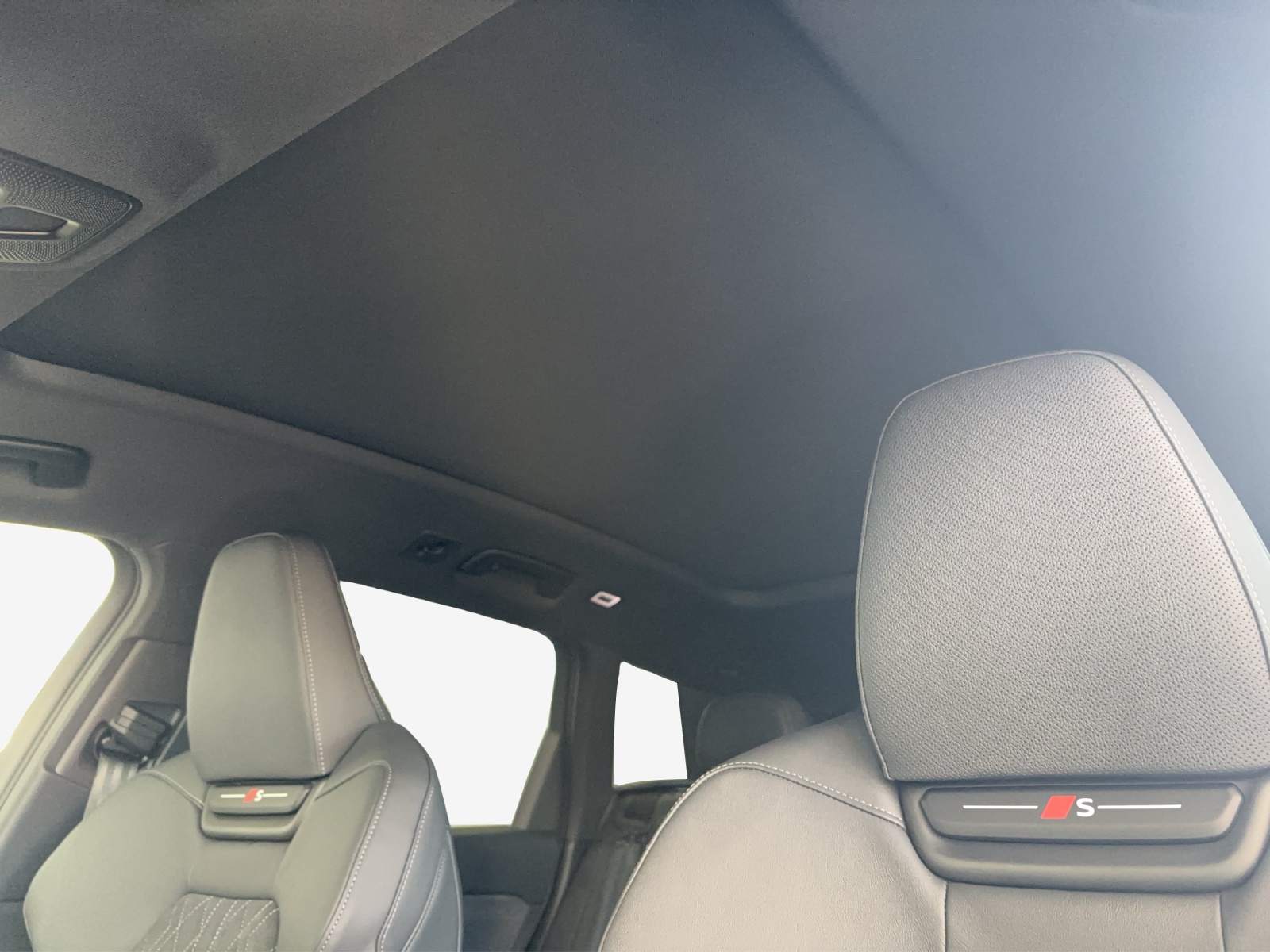 AUDI Q6 e-tron quattro-image-15