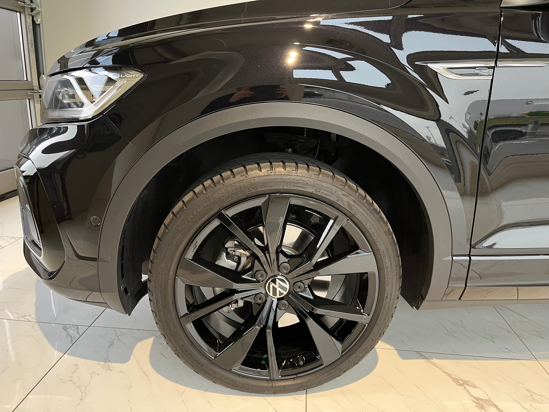 VW T-Roc 2.0 TSI R-Line DSG 4Motion-image-12