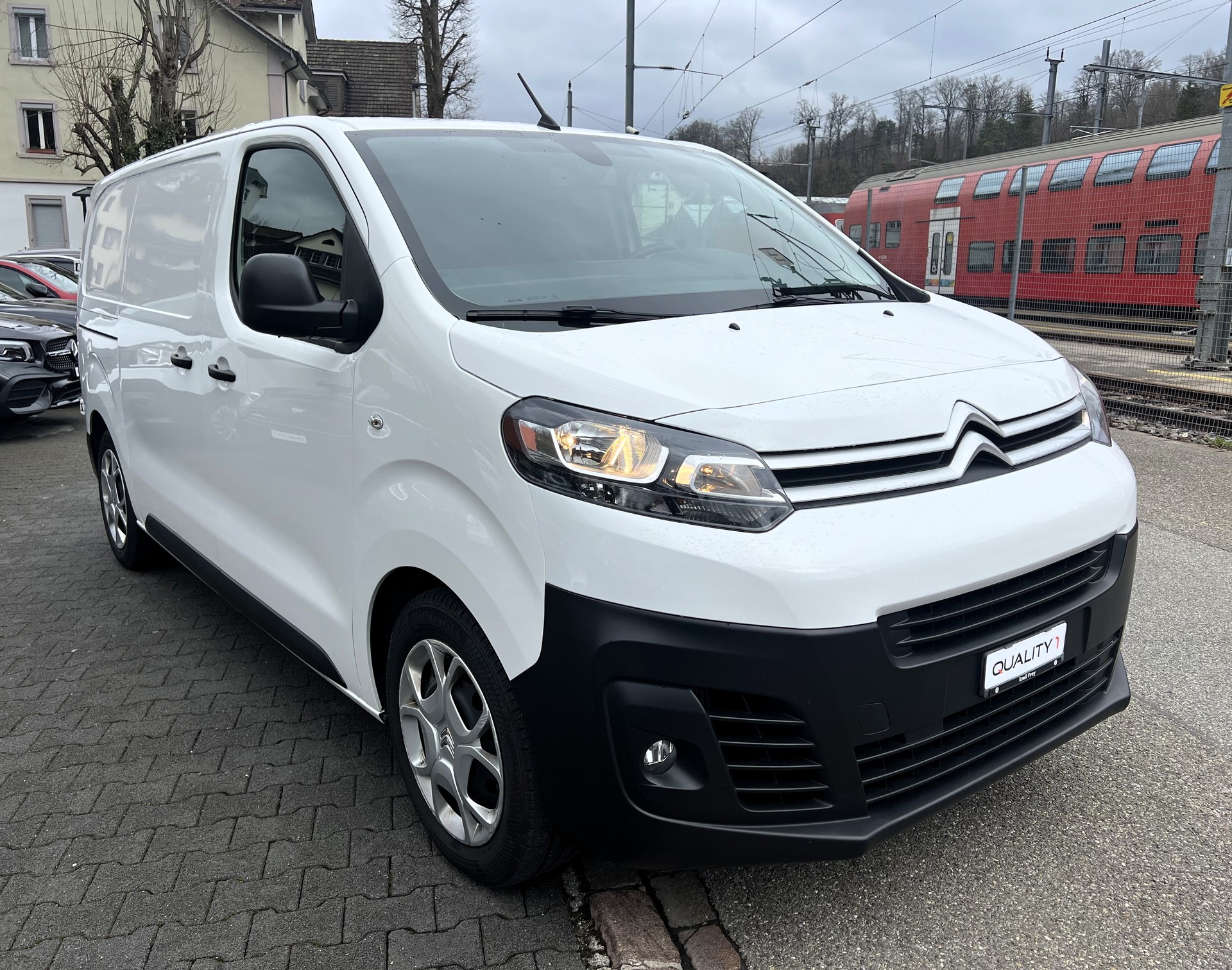 CITROEN Jumpy 1.5 BlueHDi 120 M Club-image-9