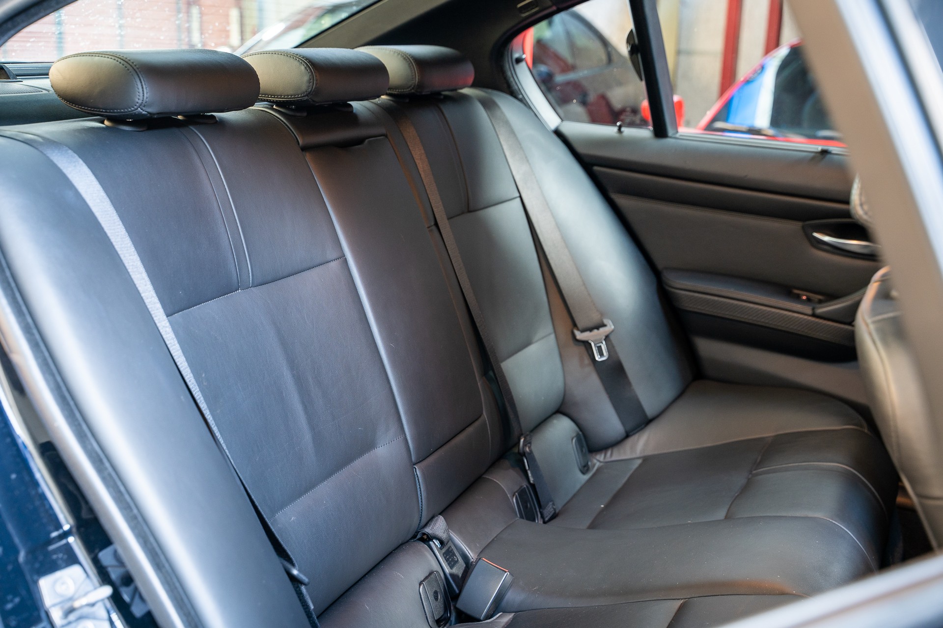 BMW M3 E90 LCI Handschalter-image-9