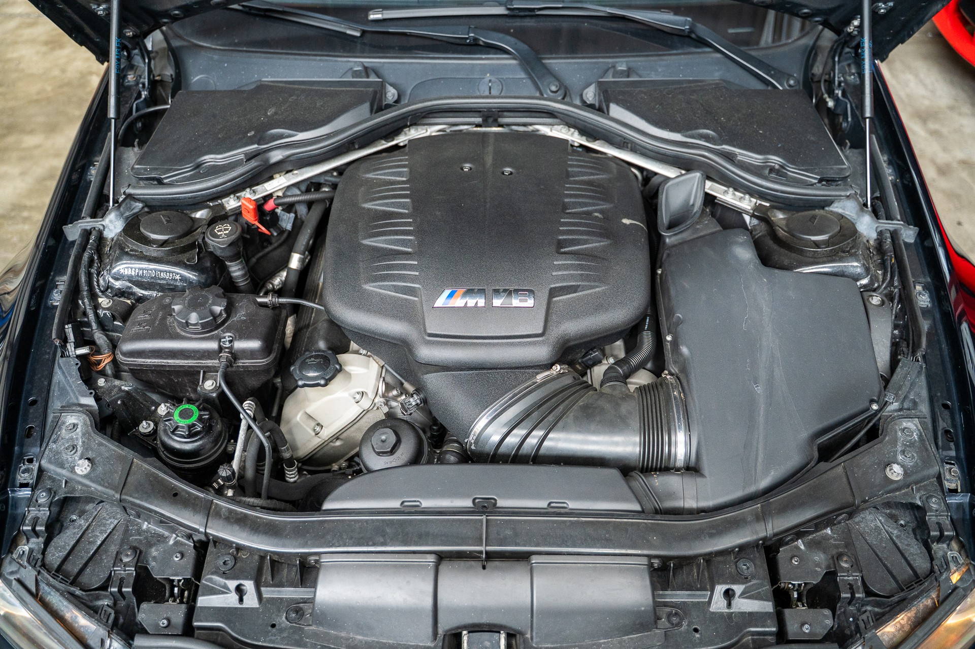 BMW M3 E90 LCI Handschalter-image-14