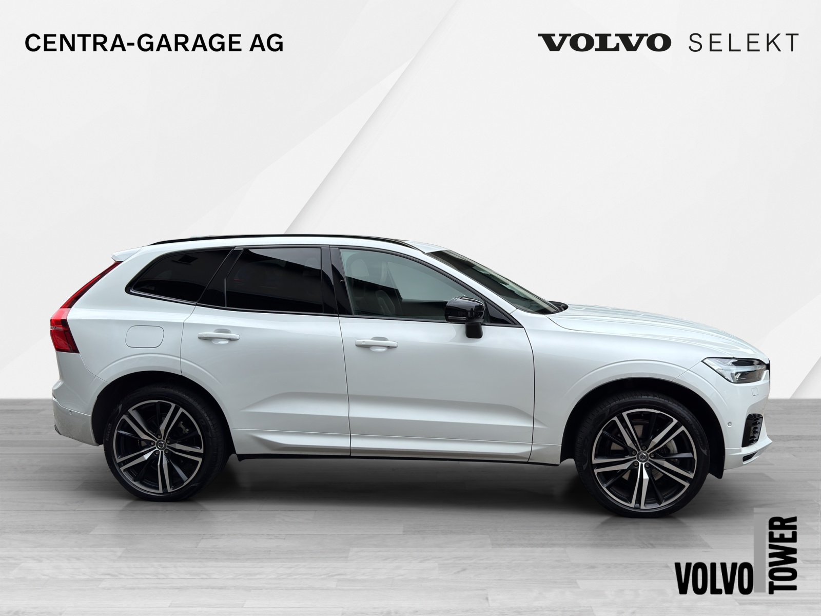 VOLVO XC60 T8 eAWD R-Design Geartronic-image-4