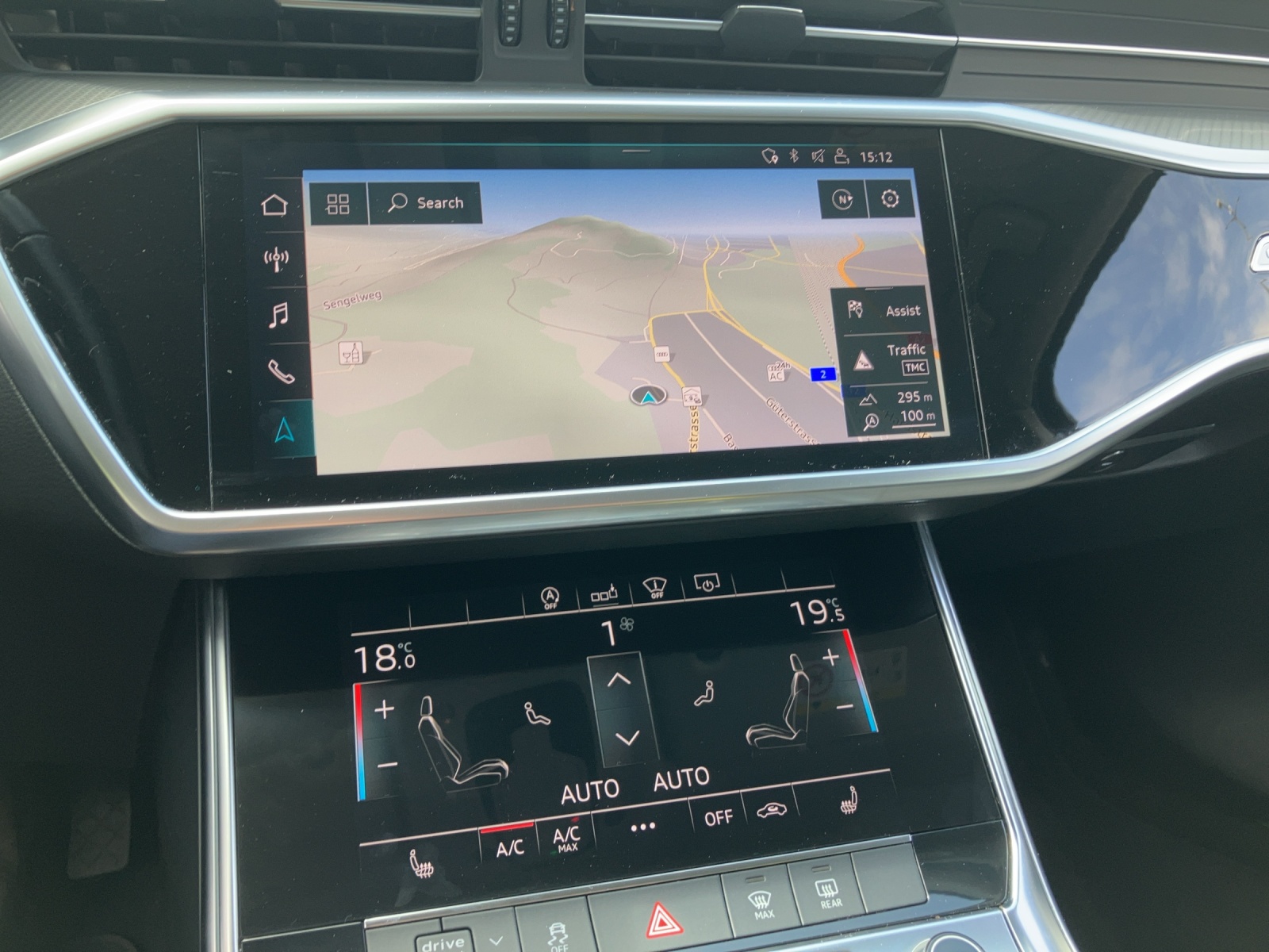 AUDI A6 Avant 40 TDI Sport Attraction quattro S-tronic-image-10