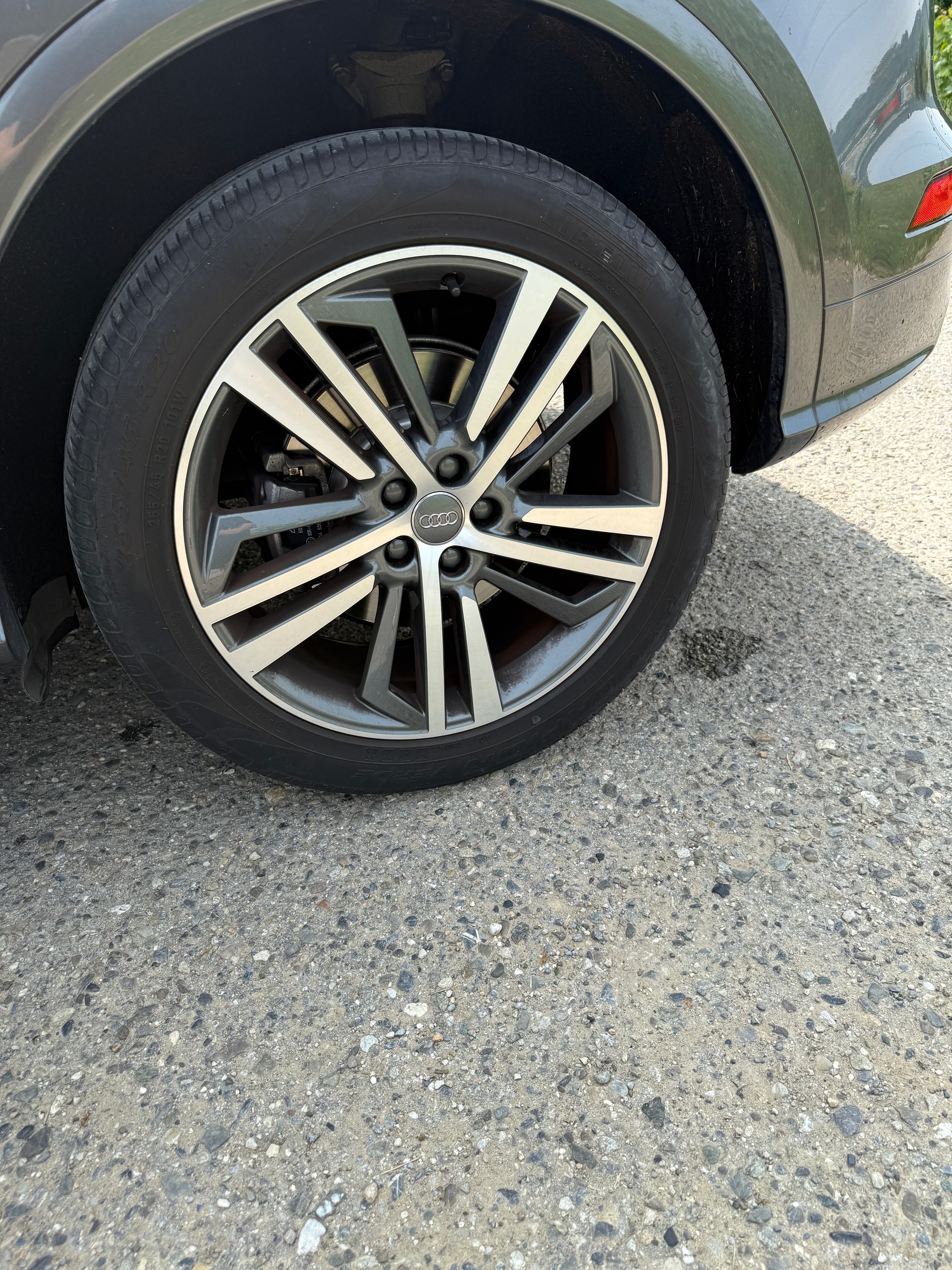 AUDI Q5 2.0 TFSI sport quattro S-tronic-image-17
