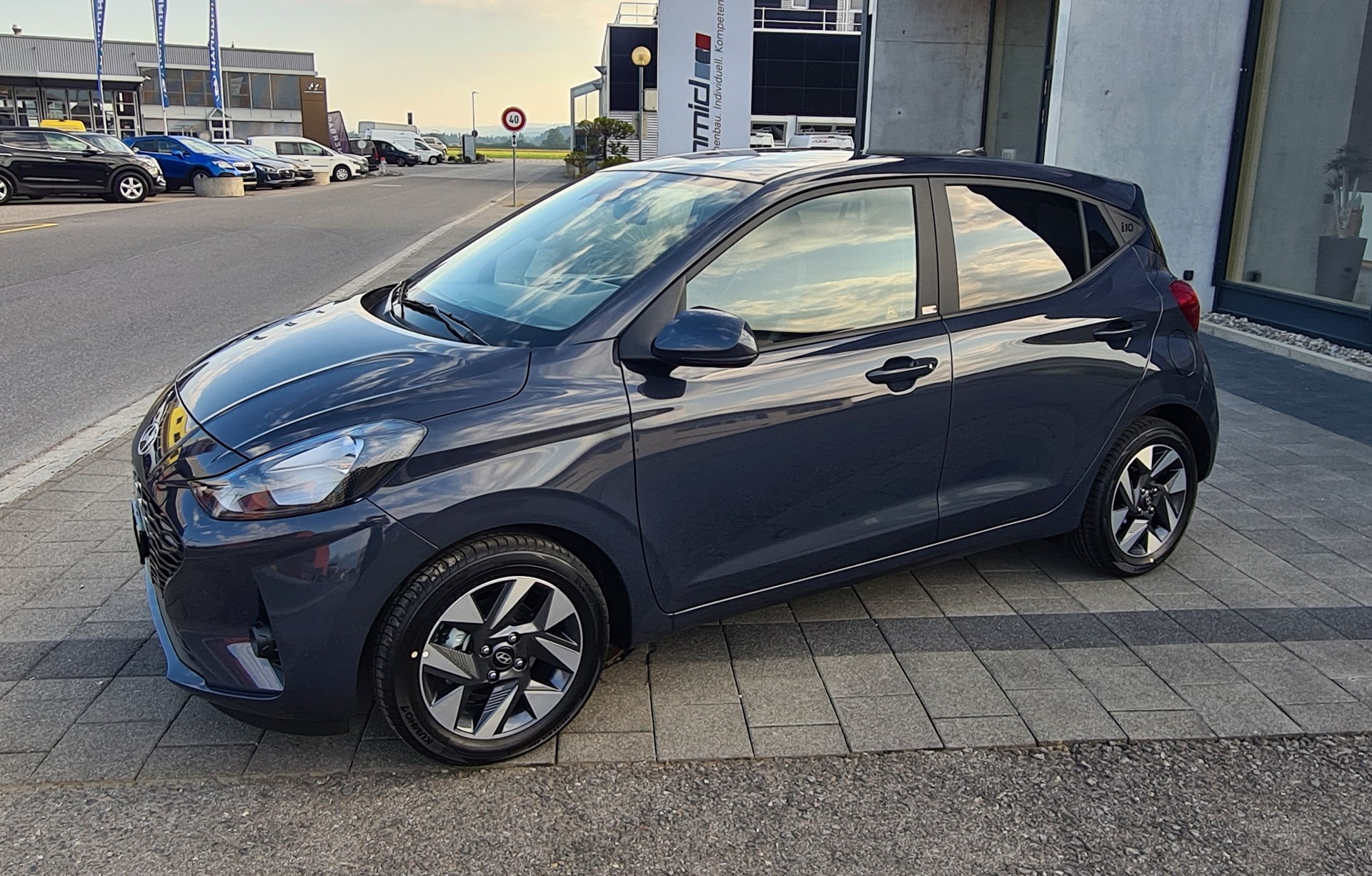 HYUNDAI i10 1.2 Amplia-image-7