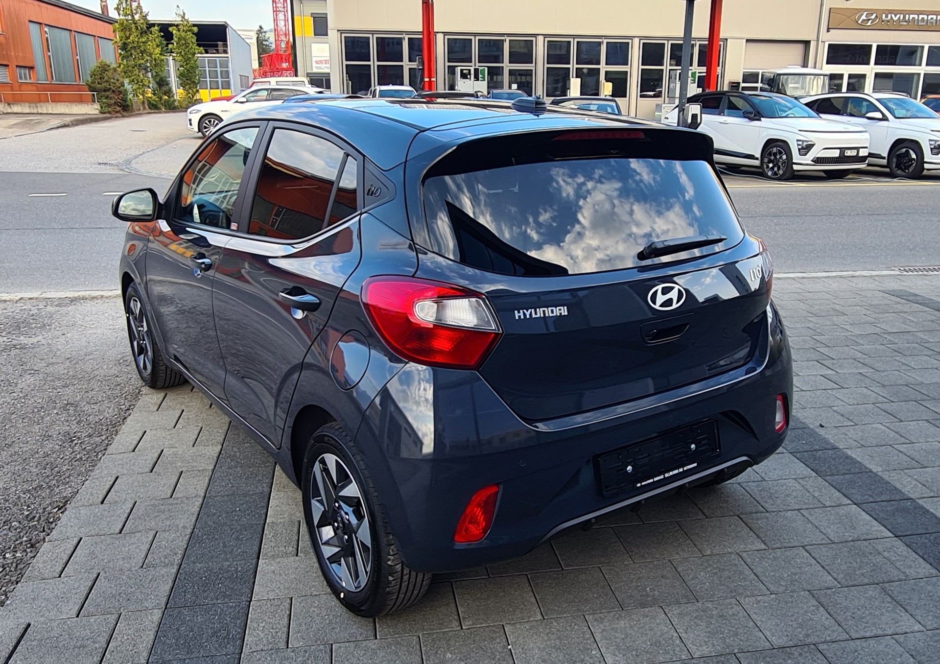 HYUNDAI i10 1.2 Amplia-image-5
