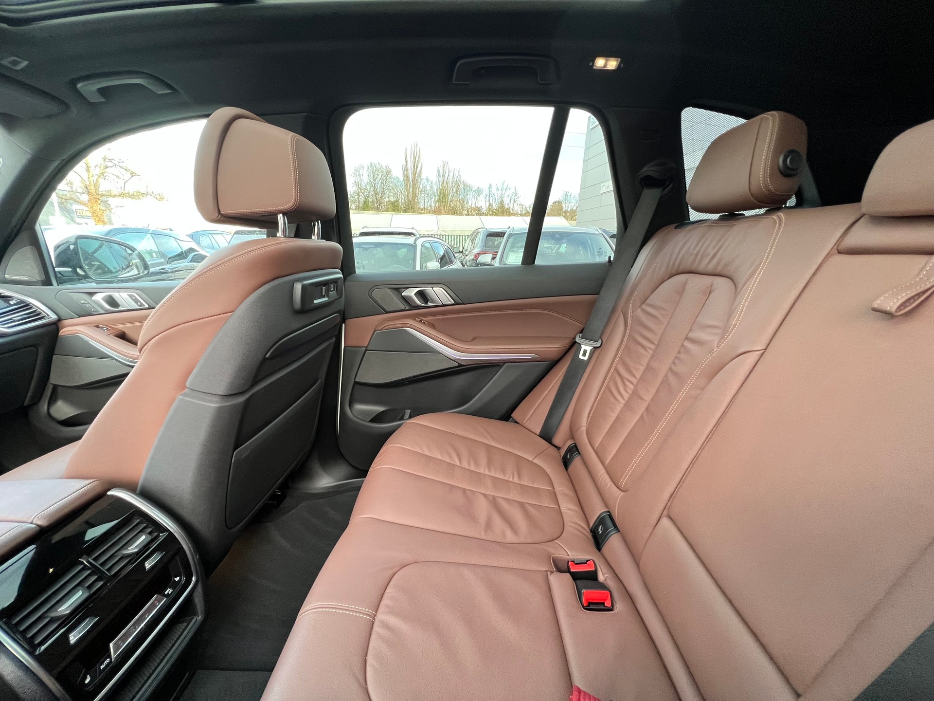 BMW X5 xDrive 40i Steptronic-image-5
